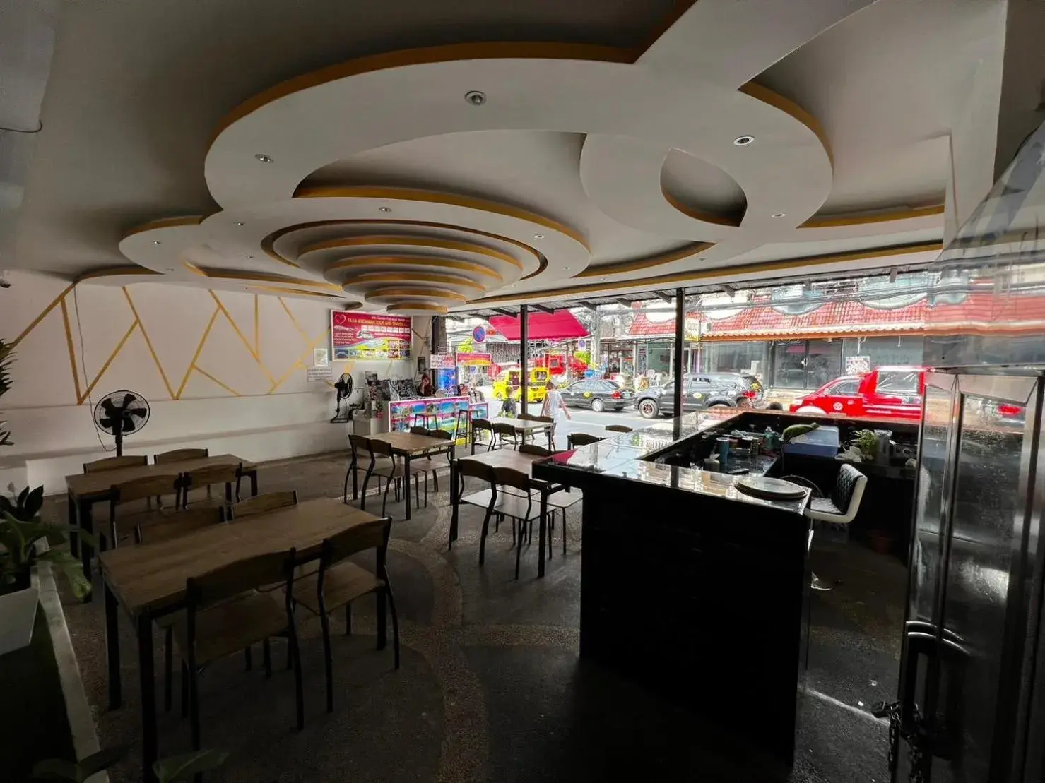 Restaurant/places to eat in Royal Vista Patong Restaurant/places to eat in Royal Vista Patong