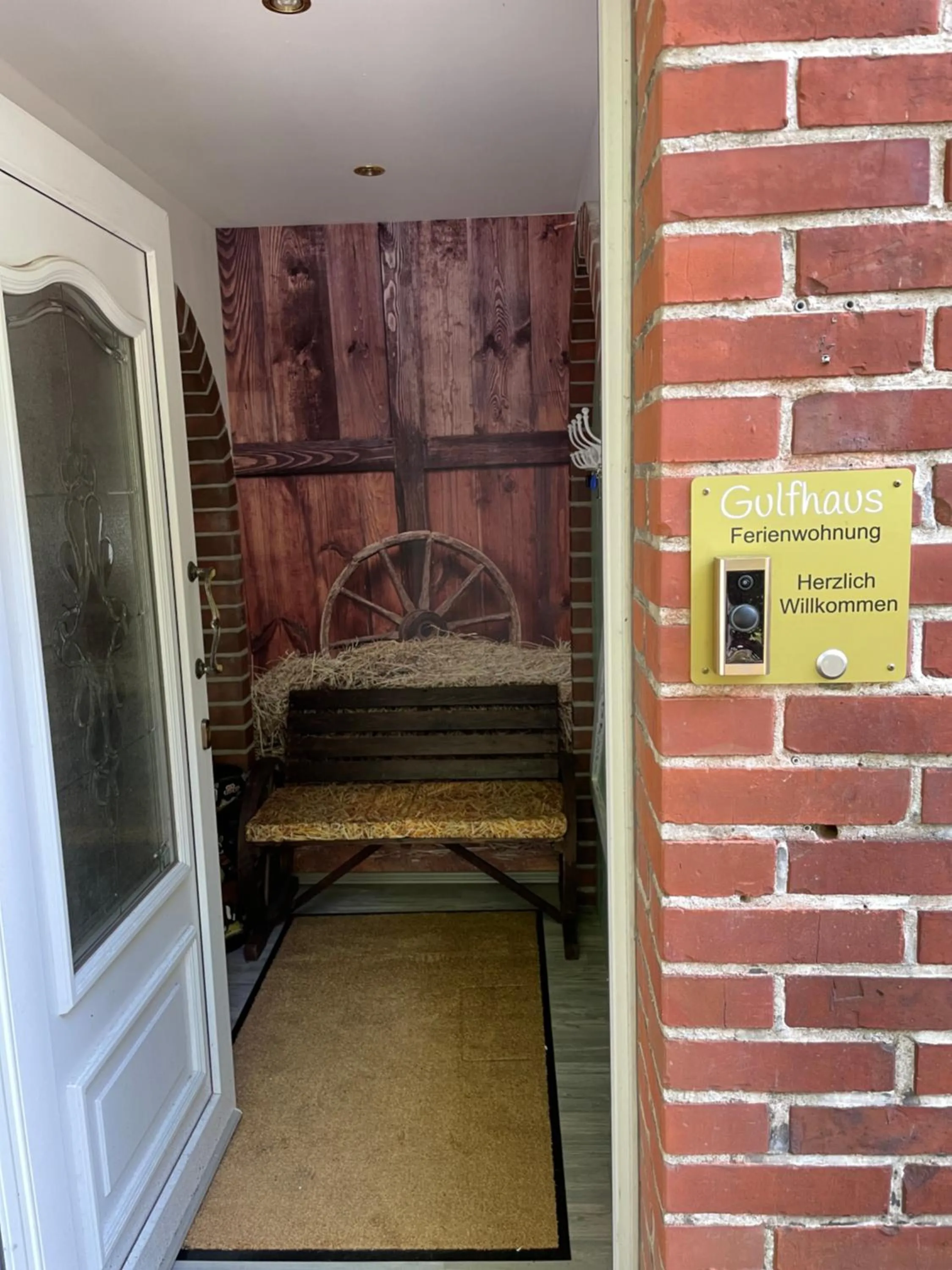 Ferienwohnung Gulfhaus, mit Sauna und großem Garten