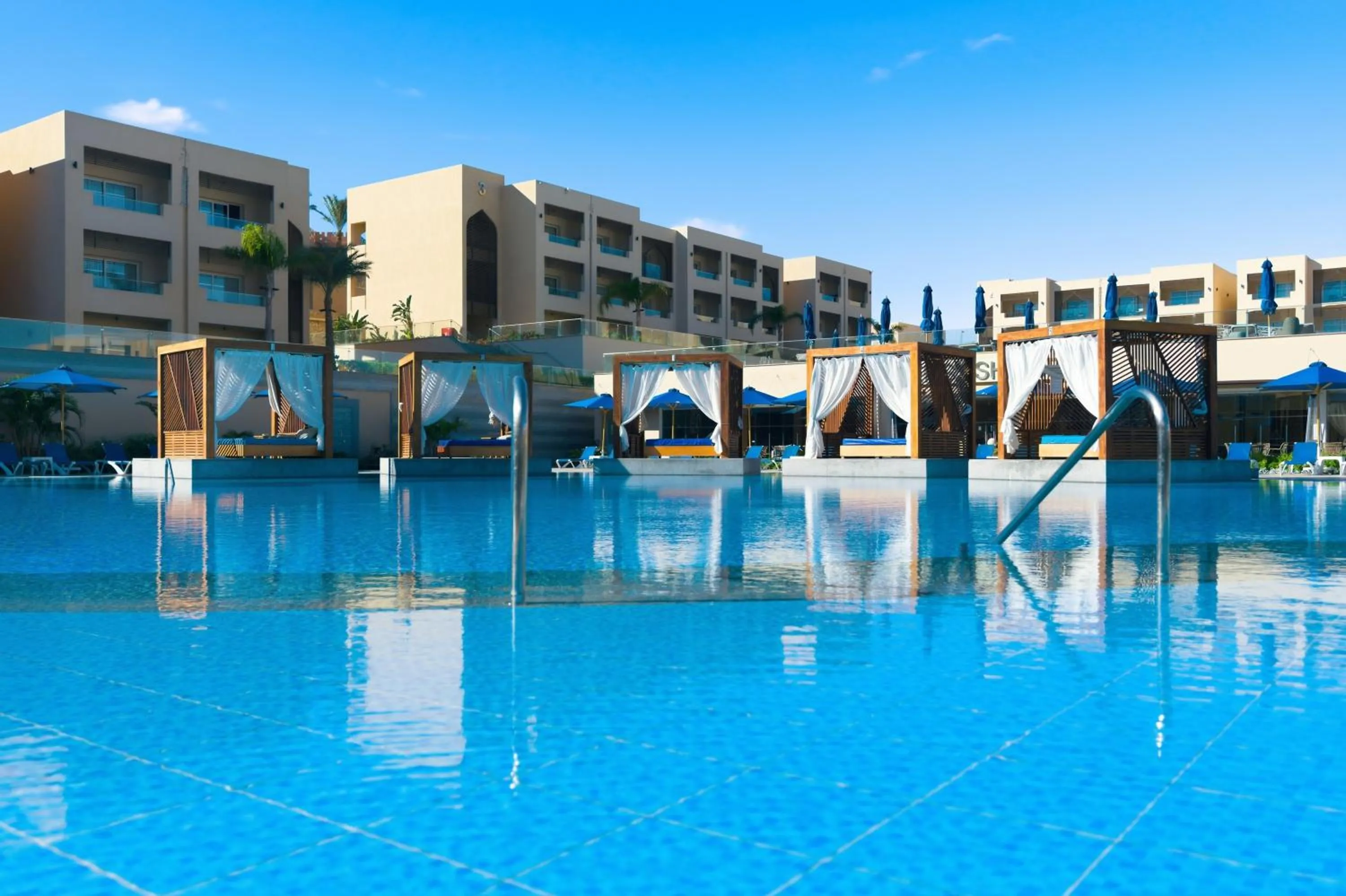 Swimming pool in Cleopatra Luxury Resort Sharm - Adults Only 16 years plus
