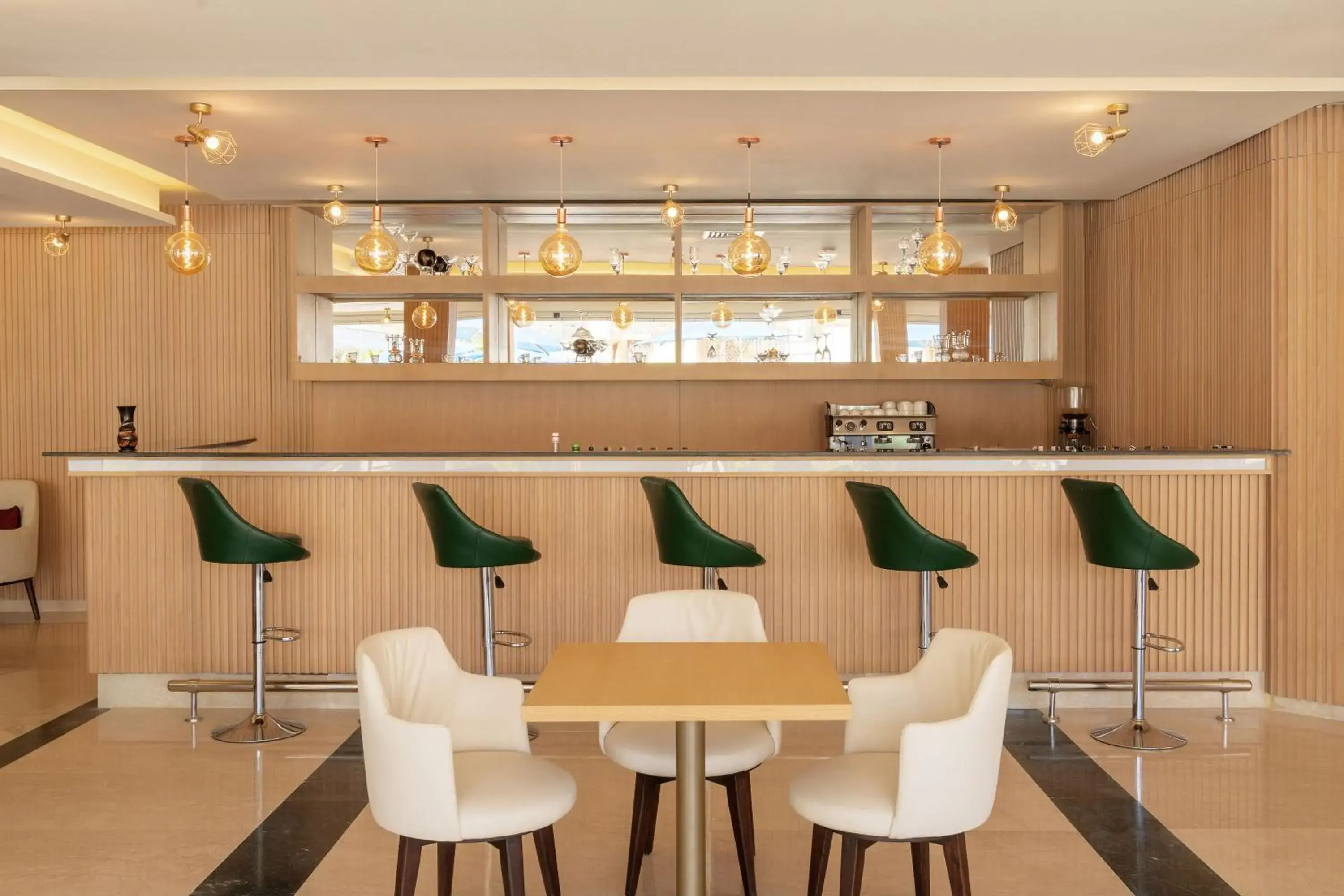 Lounge or bar in Cleopatra Luxury Resort Sharm - Adults Only 16 years plus Lounge or bar in Cleopatra Luxury Resort Sharm - Adults Only 16 years plus