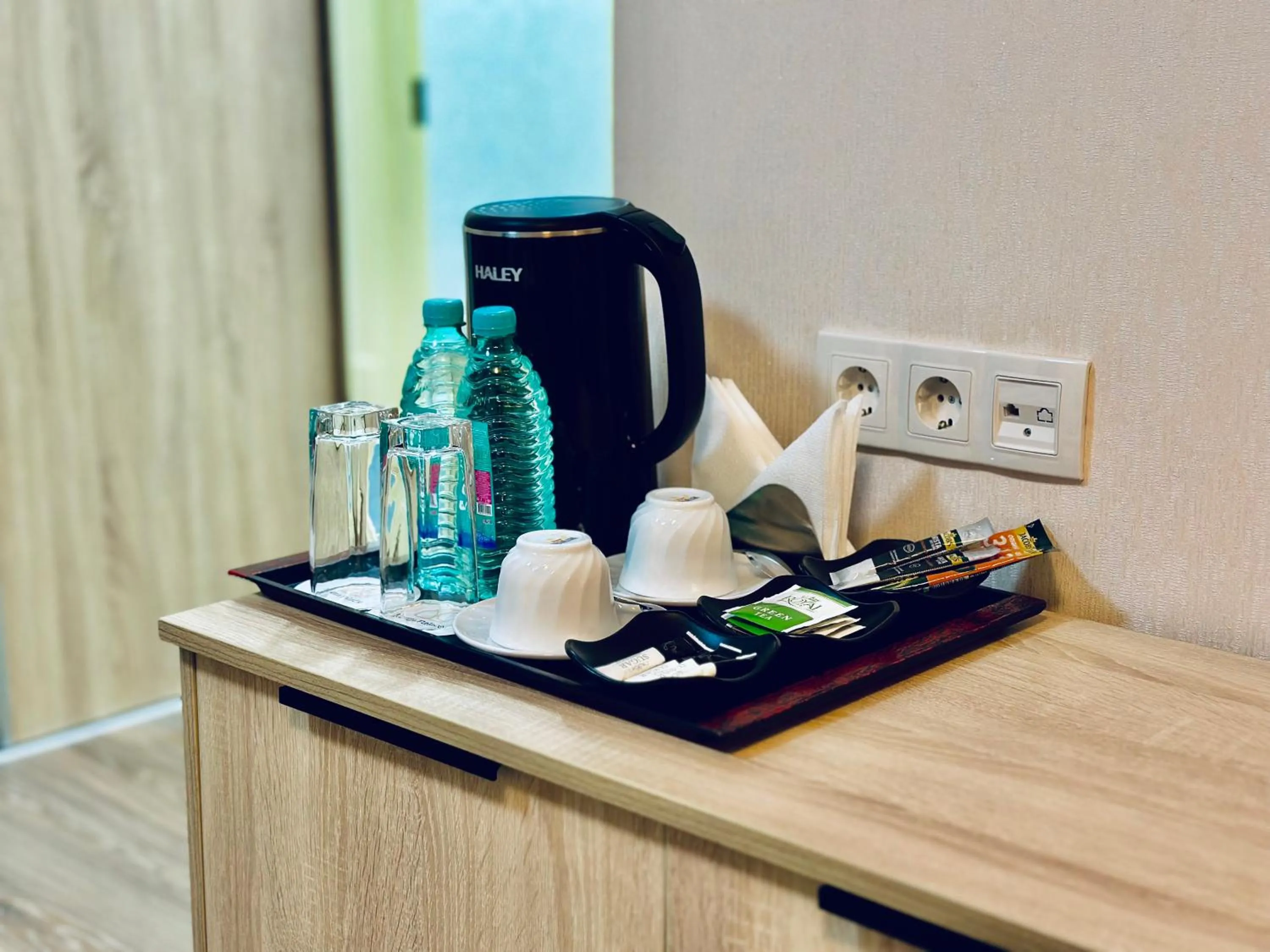 Coffee/tea facilities in Novza Palace Hotel