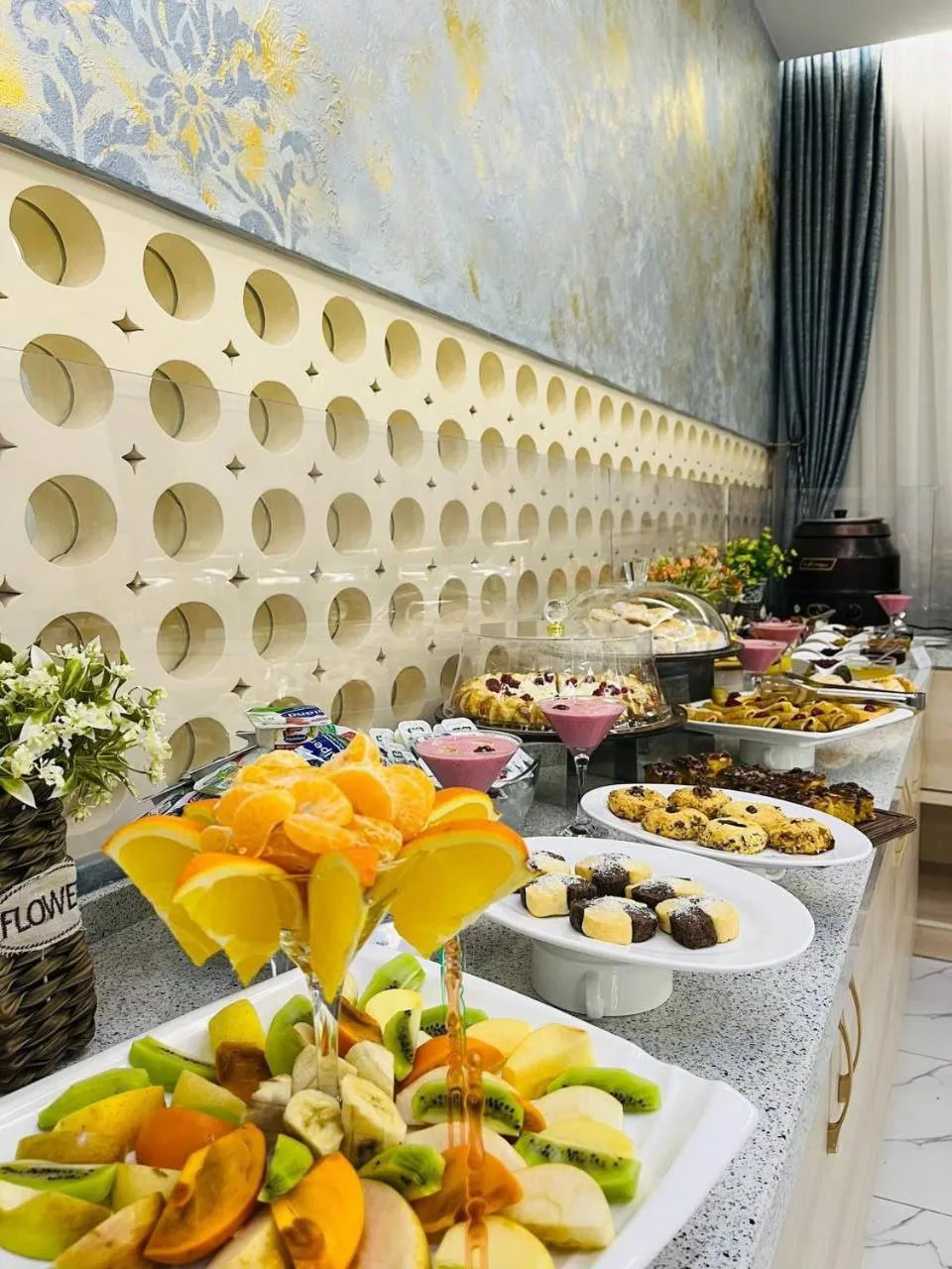 Buffet breakfast in Novza Palace Hotel