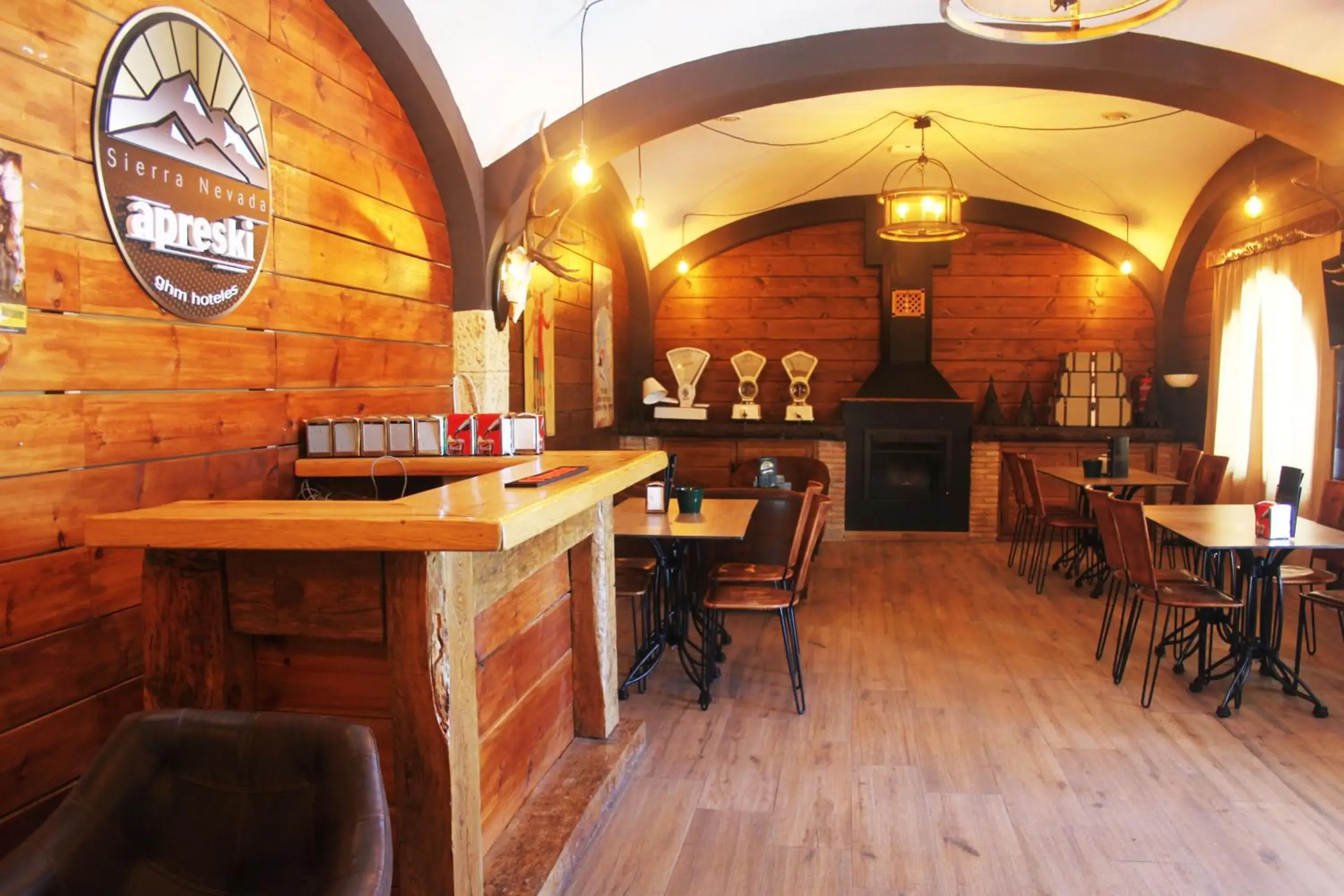 Lounge or bar in Hotel GHM Monachil Lounge or bar in Hotel GHM Monachil