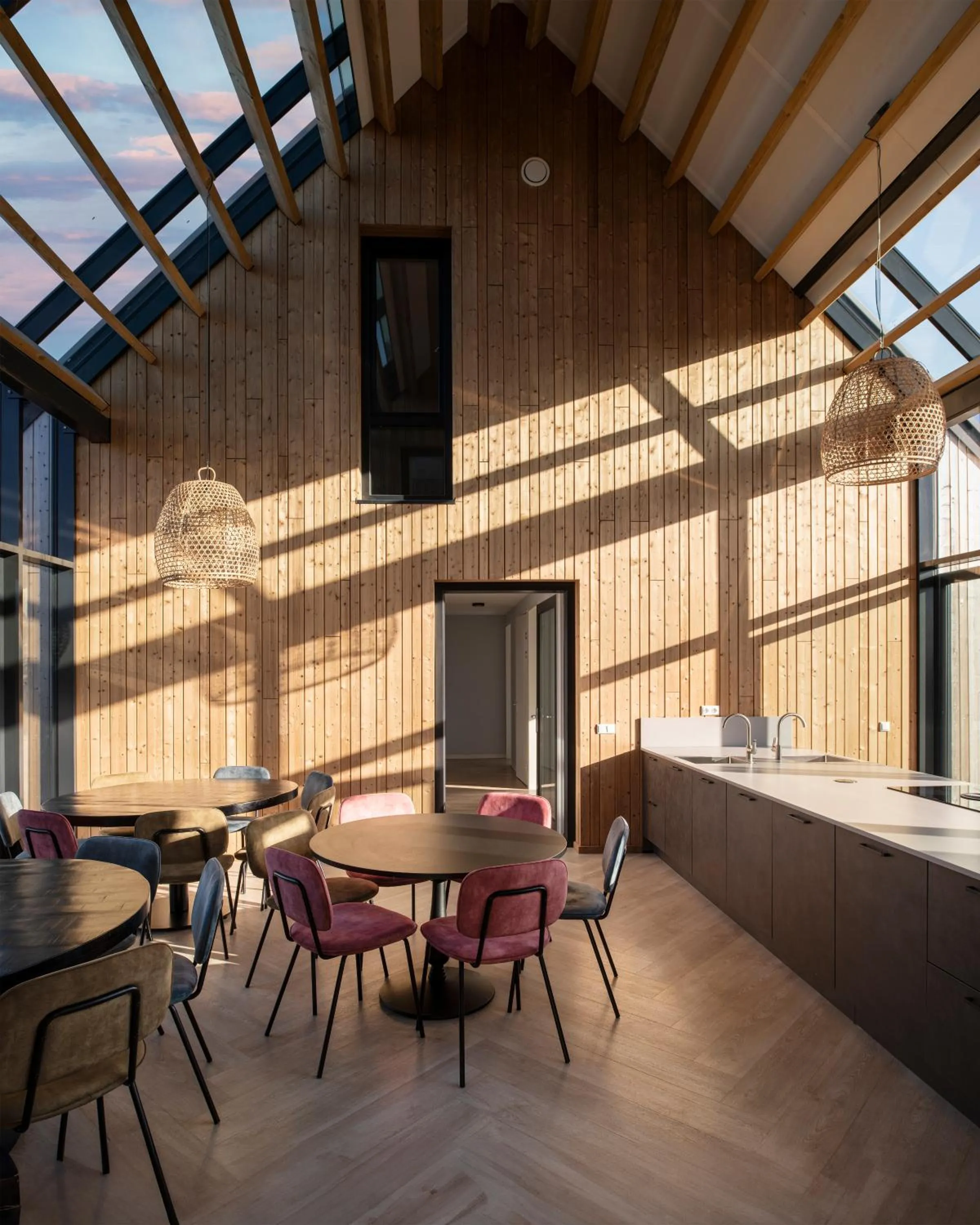 Kitchen or kitchenette in Dormio Resort Nieuwvliet-Bad