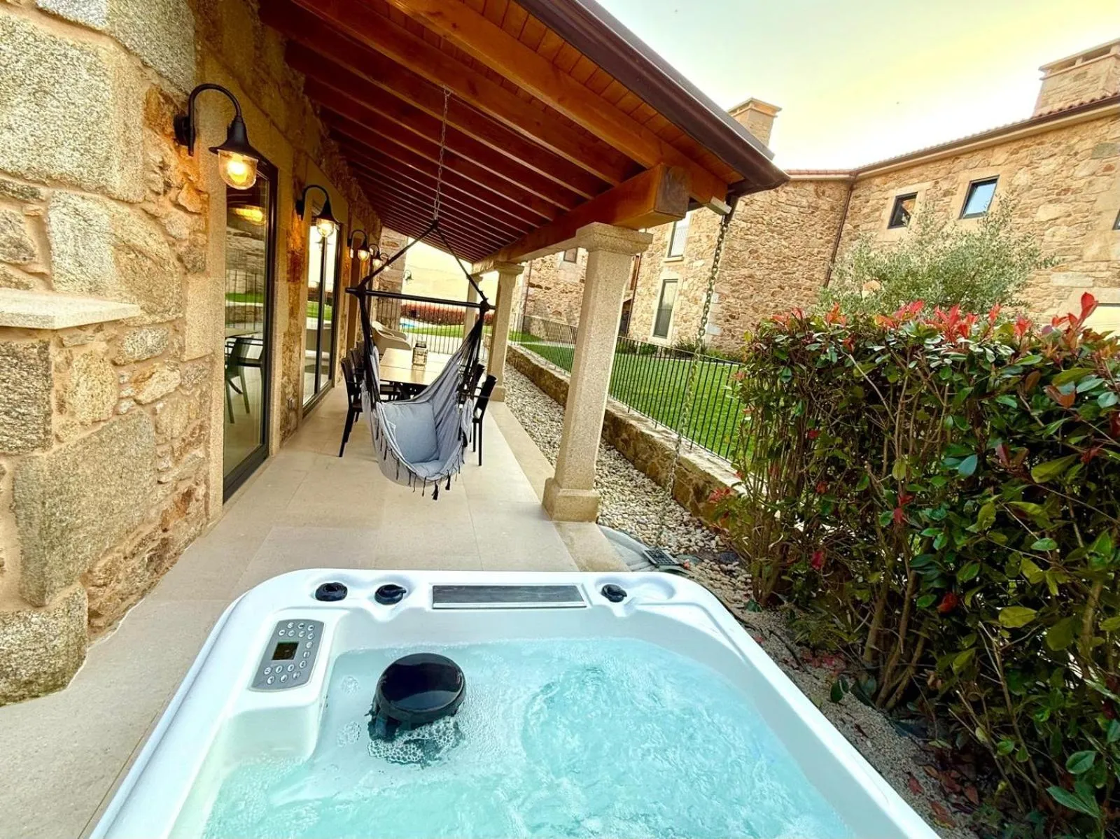 Hot Tub in Morada Atlántica