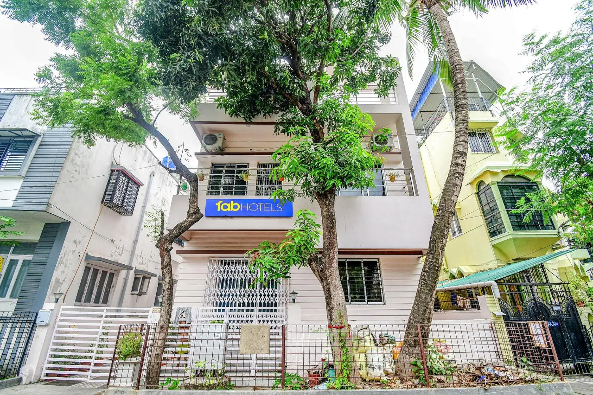 Property building in FabHotel Moon Residency Property building in FabHotel Moon Residency