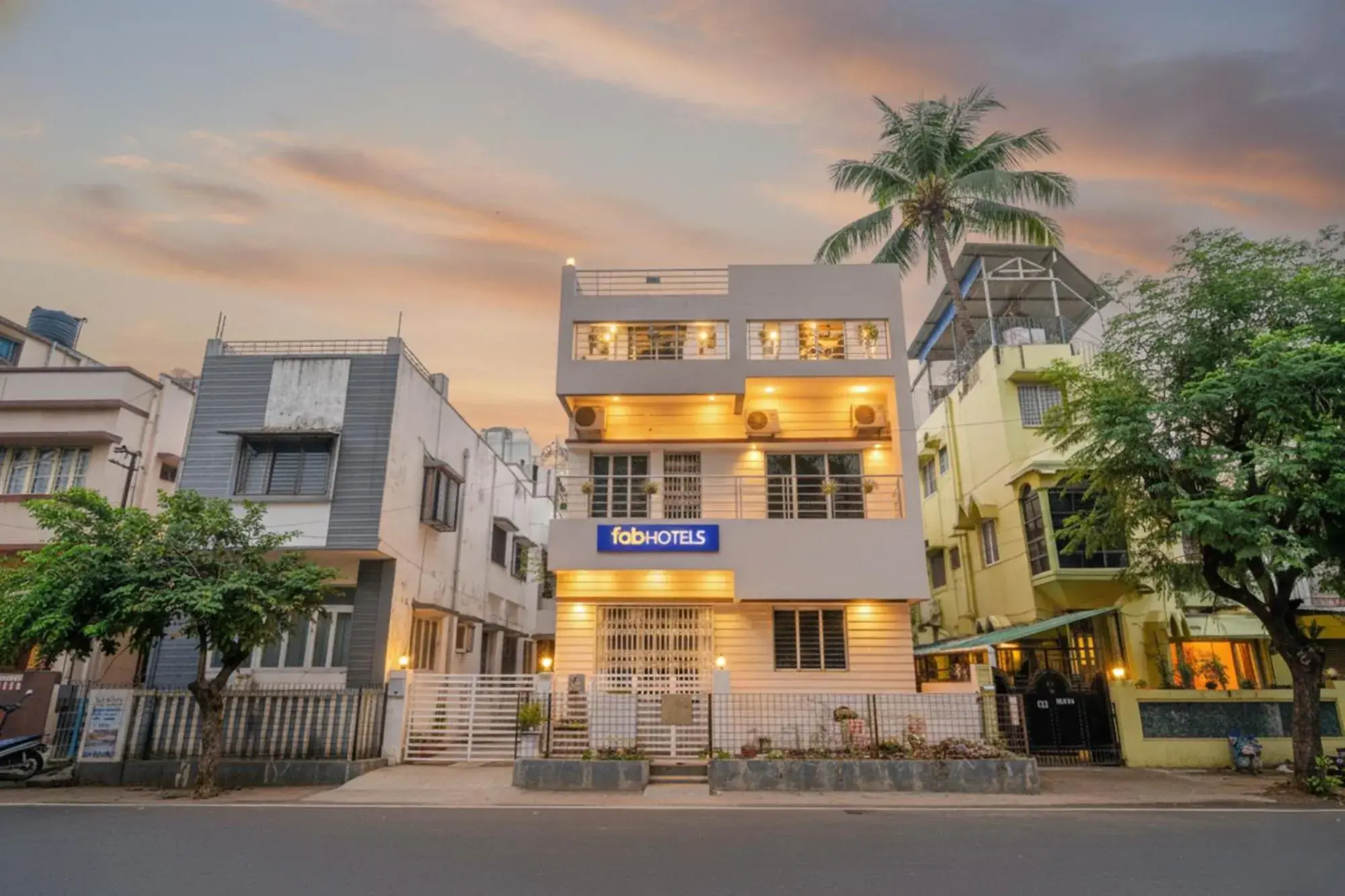 FabHotel Moon Residency FabHotel Moon Residency