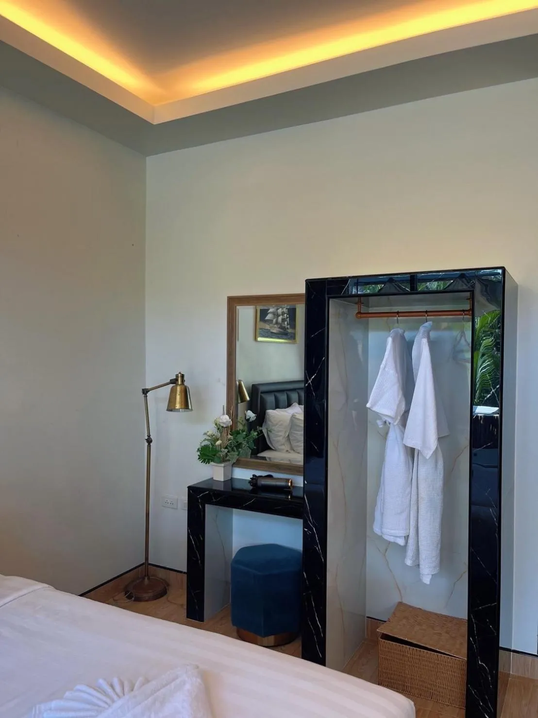 Phetra pool villas