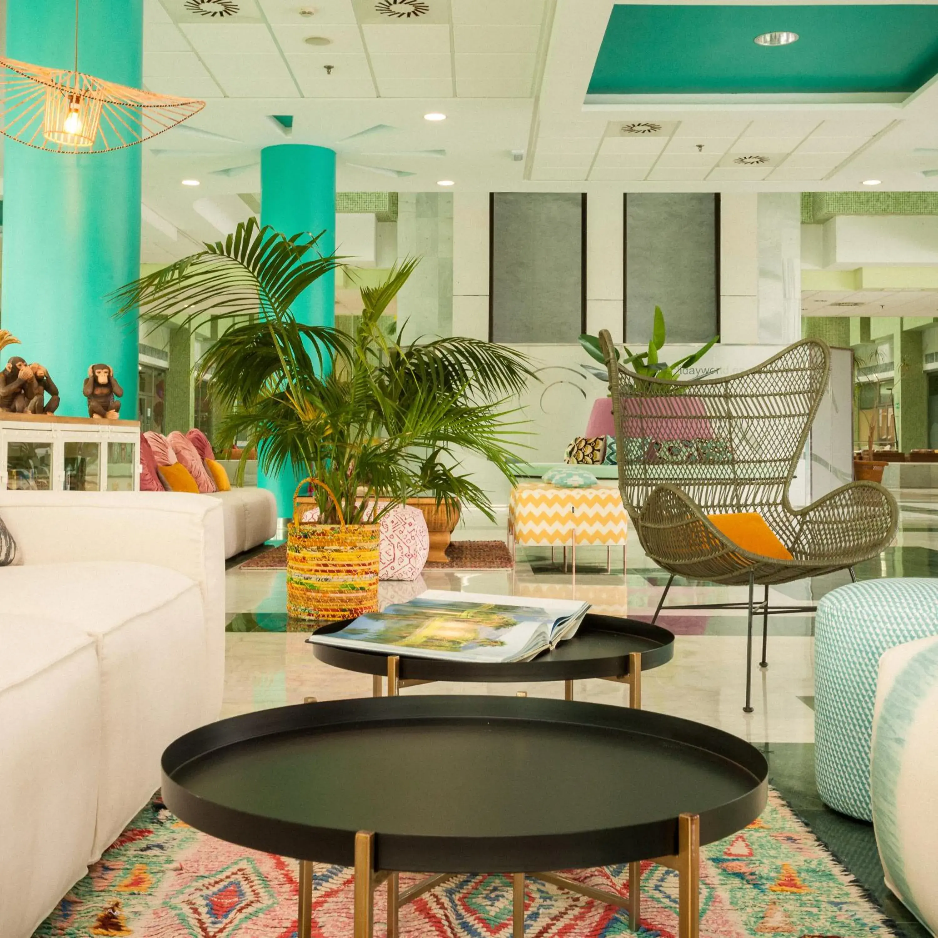 Lobby or reception in Holiday World RIWO Hotel. Lobby or reception in Holiday World RIWO Hotel.