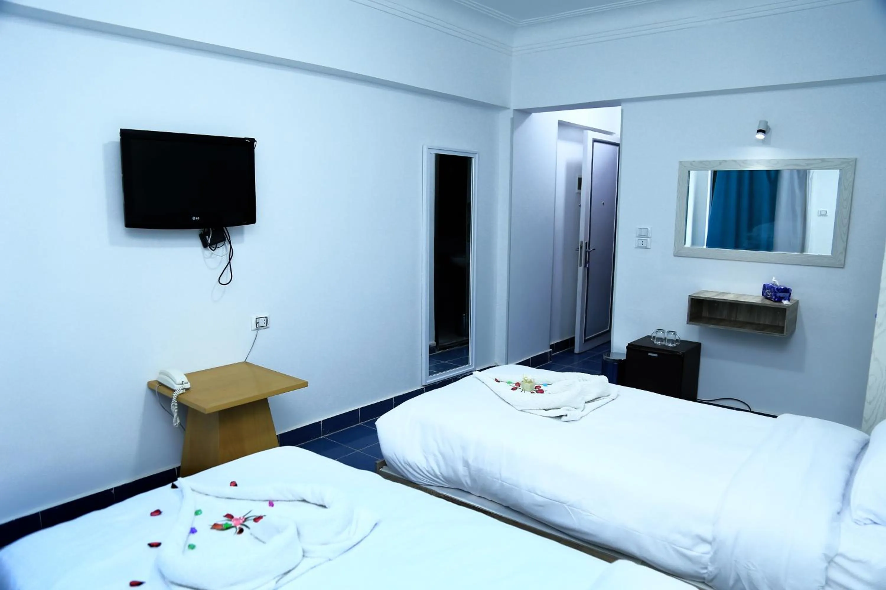 TV and multimedia, Bed in Lamera Hotel