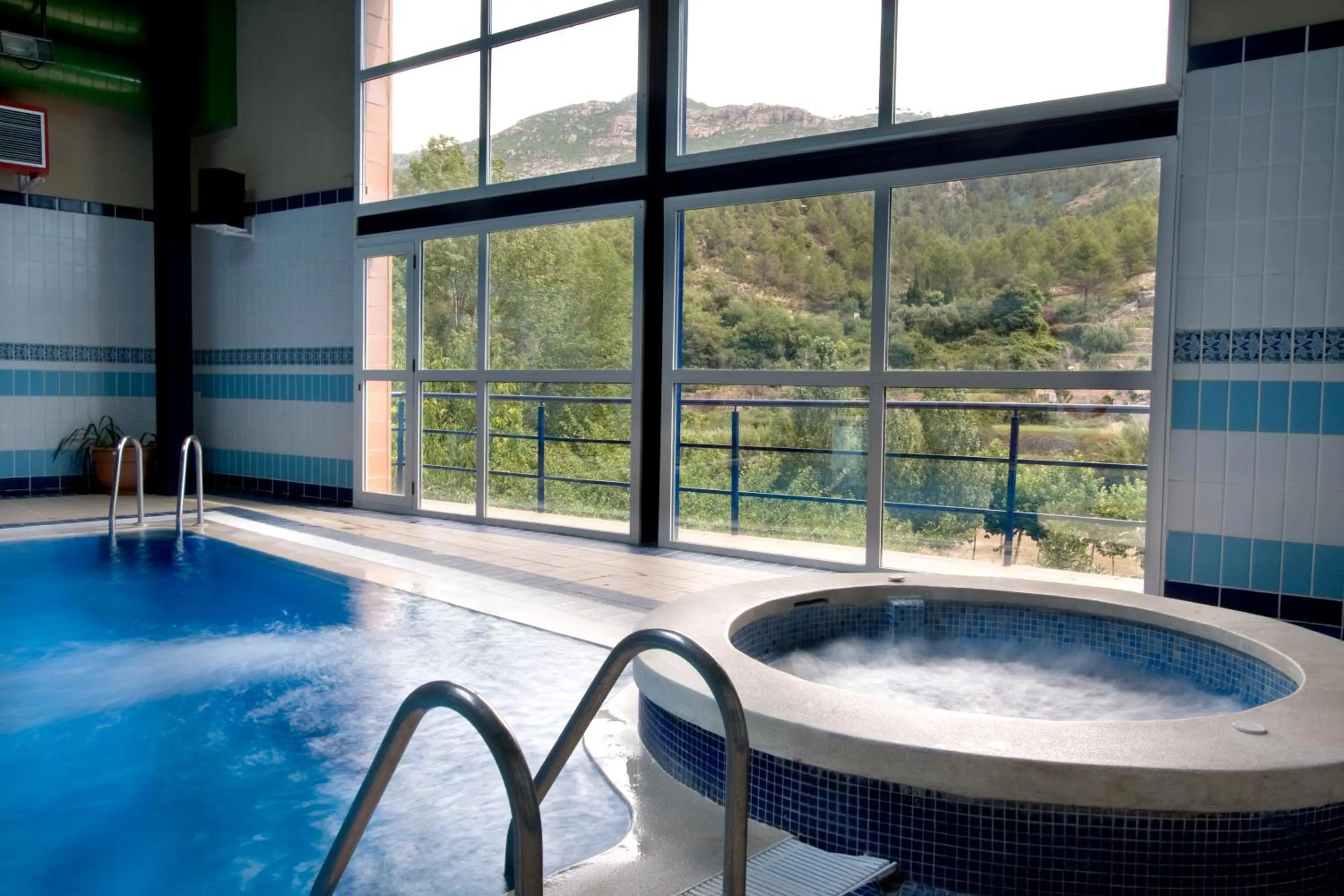 Spa and wellness centre/facilities in Hotel Rosaleda del Mijares
