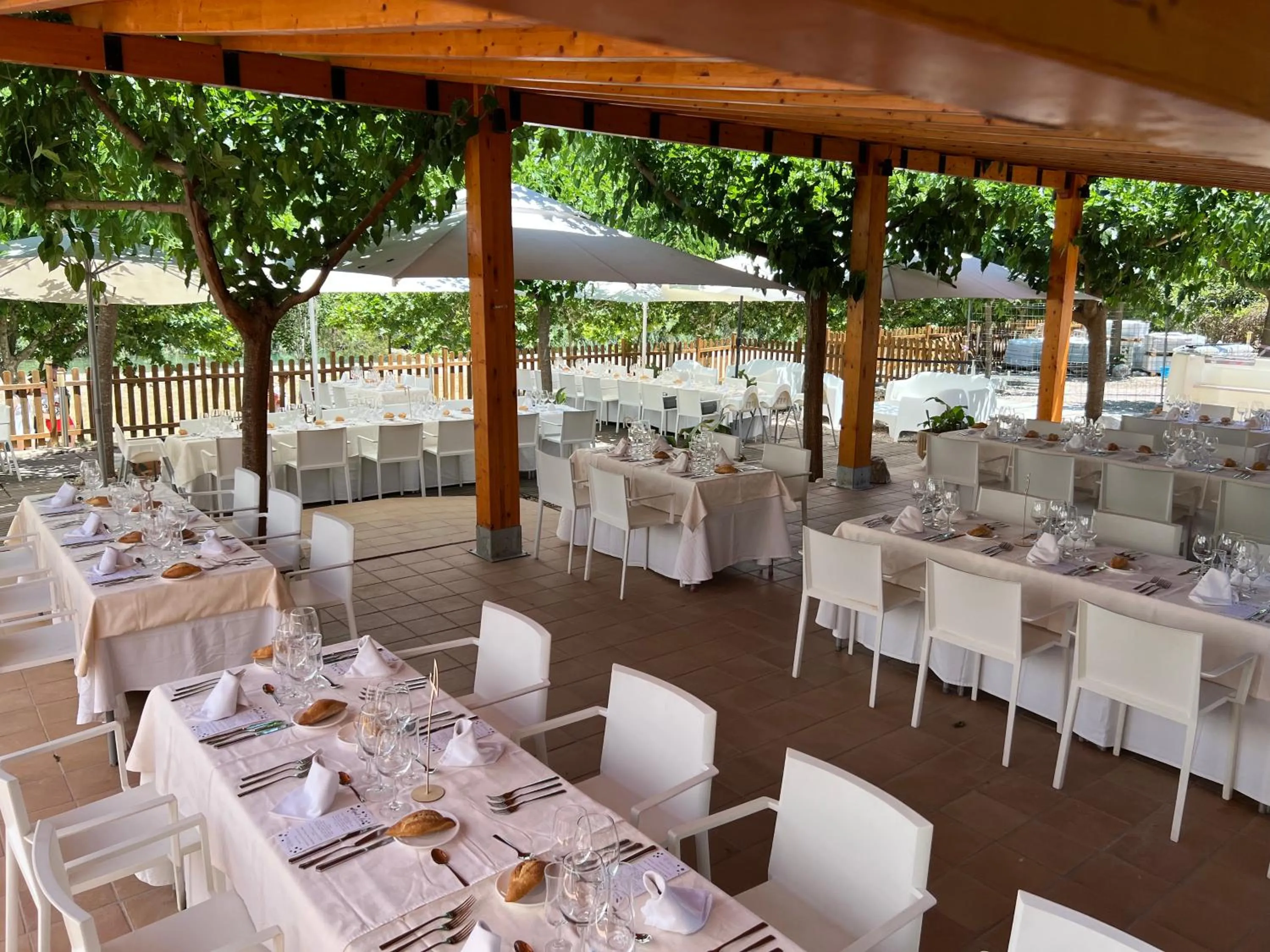 Restaurant/places to eat in Hotel Rosaleda del Mijares