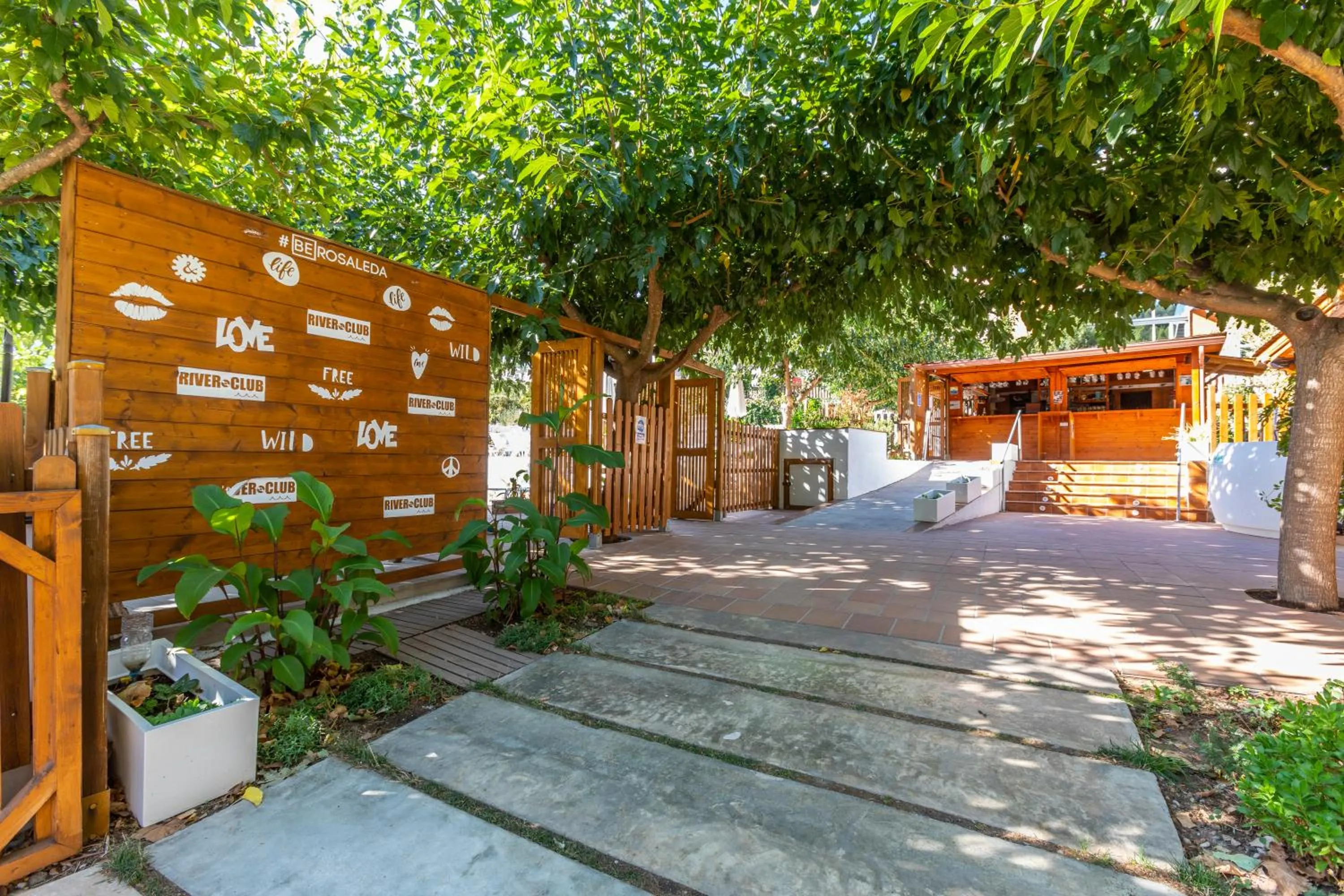 Restaurant/places to eat in Hotel Rosaleda del Mijares