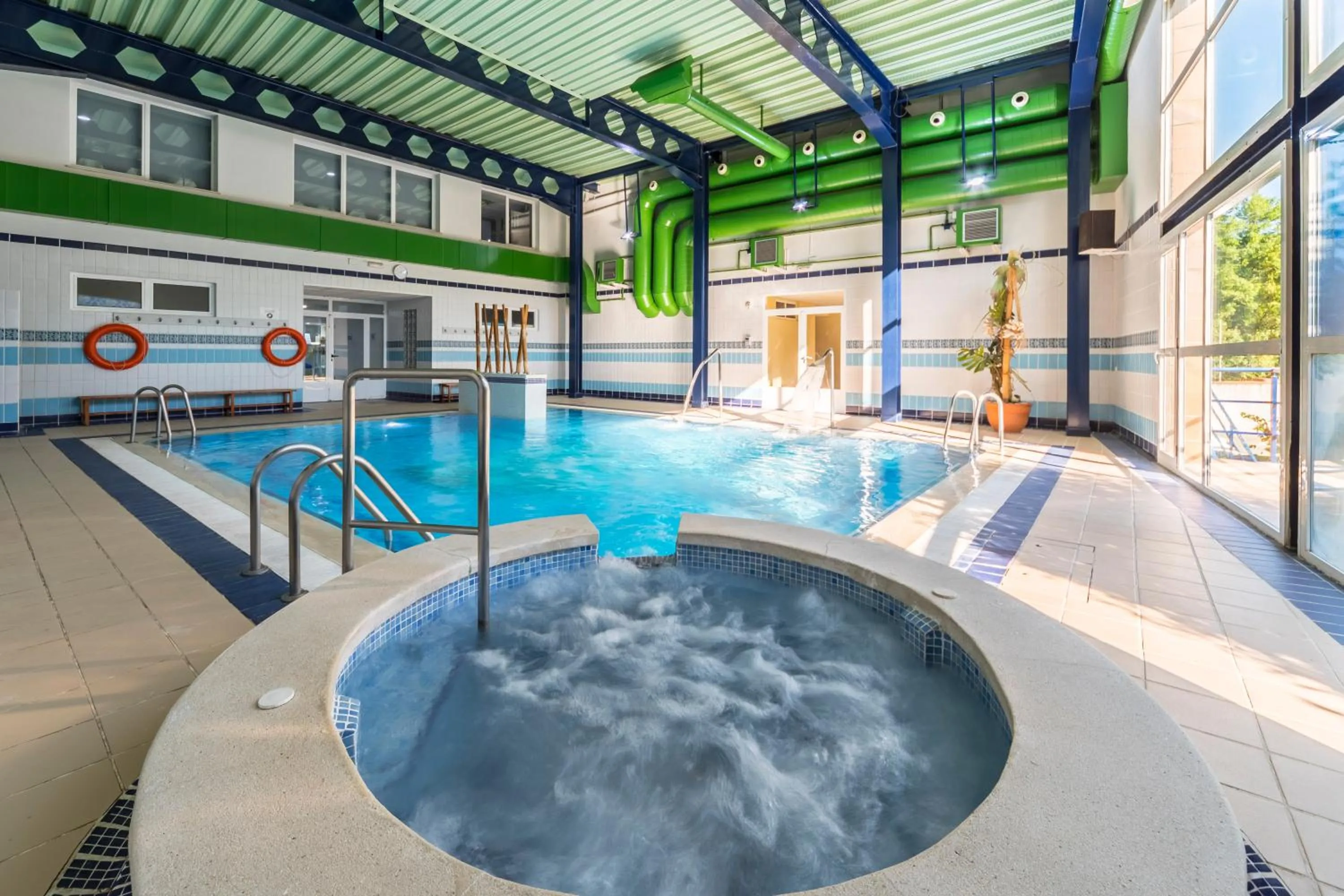 Spa and wellness centre/facilities in Hotel Rosaleda del Mijares