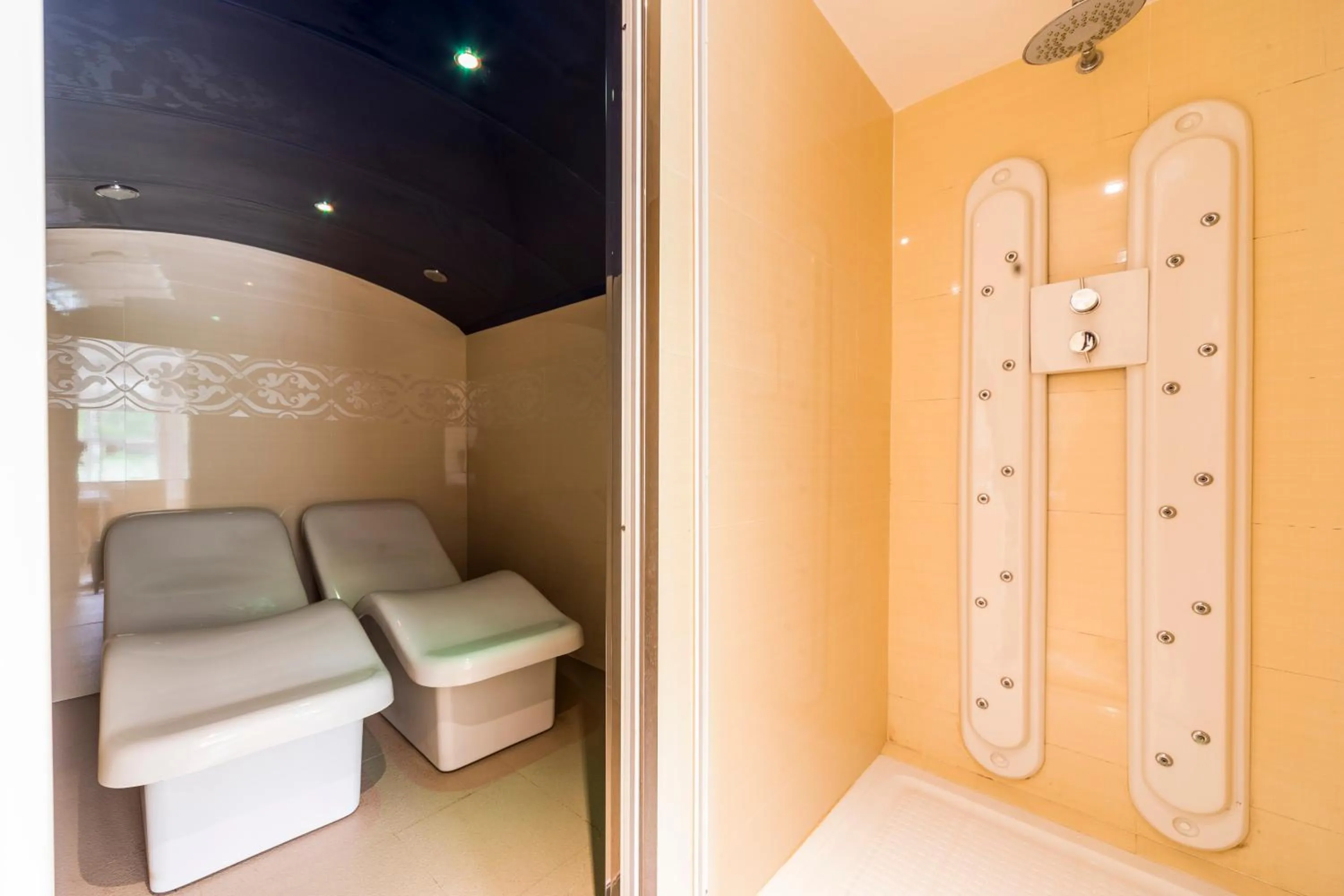 Spa and wellness centre/facilities in Hotel Rosaleda del Mijares