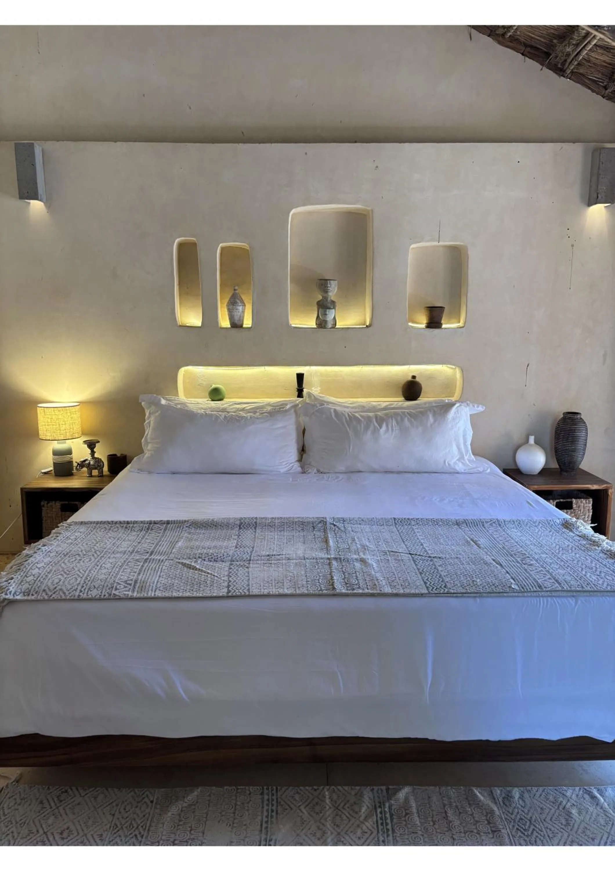 Bed in Zenote Sanctuary