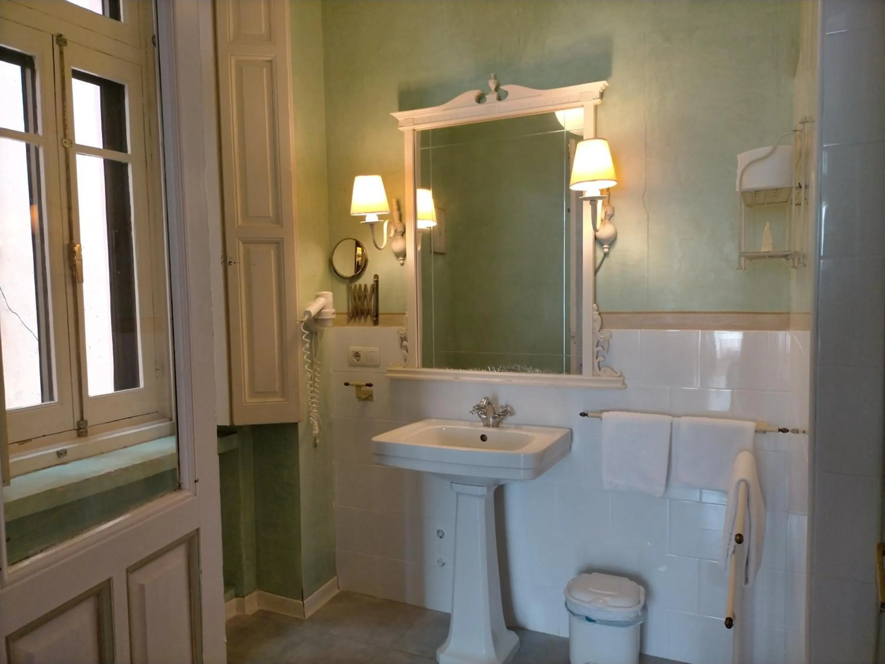 Bathroom in Hotel Casona del Sella