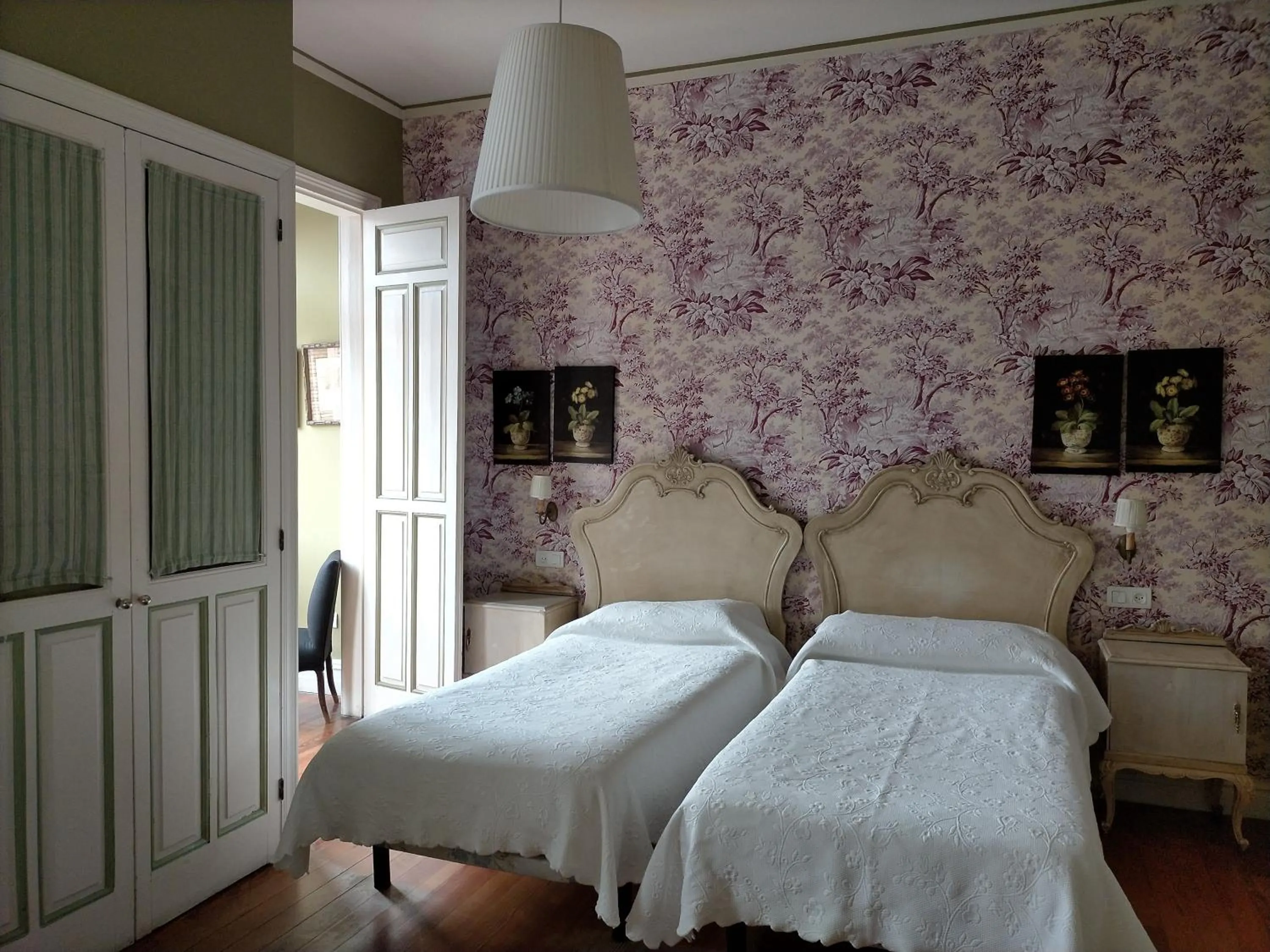 Bed in Hotel Casona del Sella