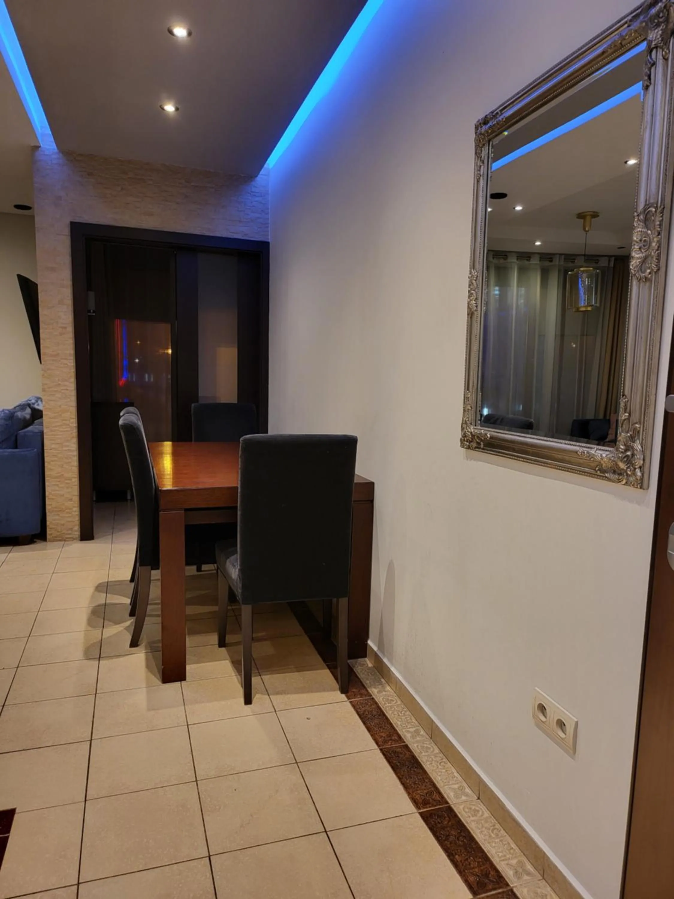 Dining area in Amber Hostel Szlak