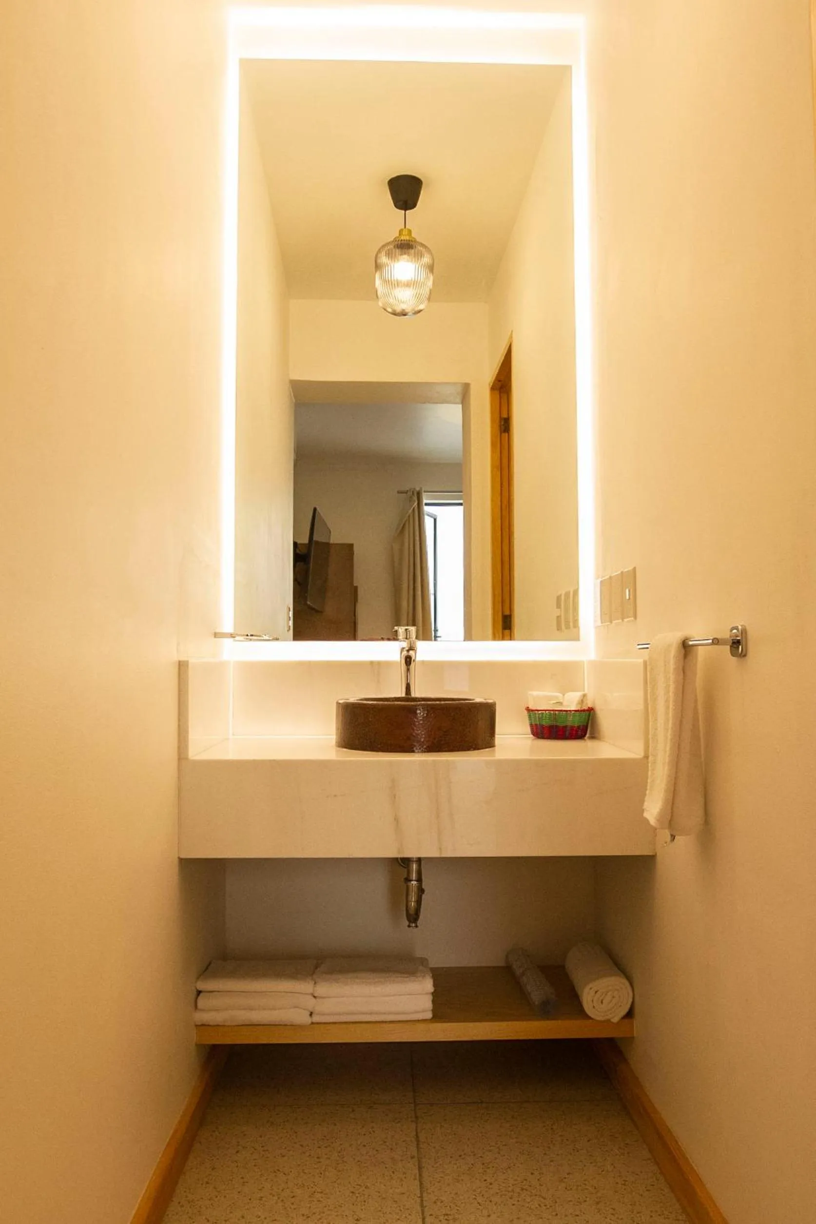 Bathroom in NaNa Vida CDMX