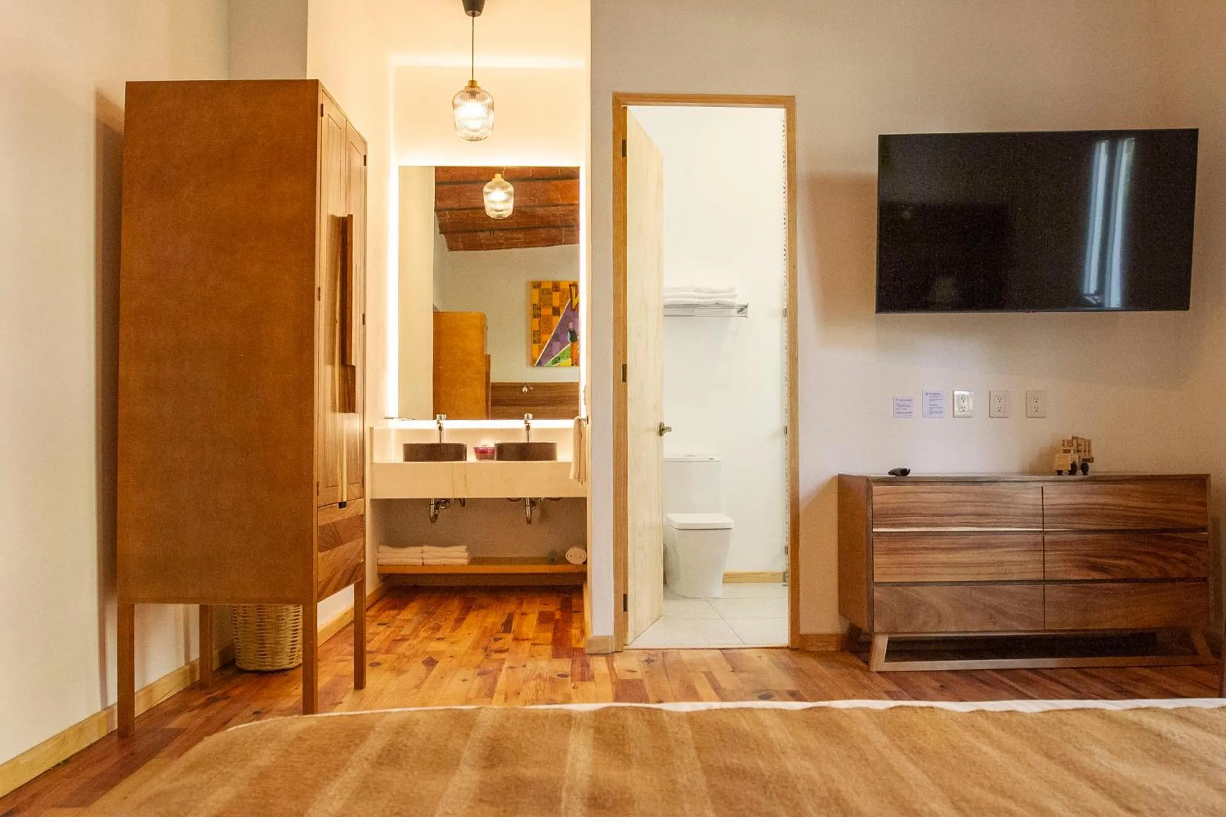 TV and multimedia, Bed in NaNa Vida CDMX