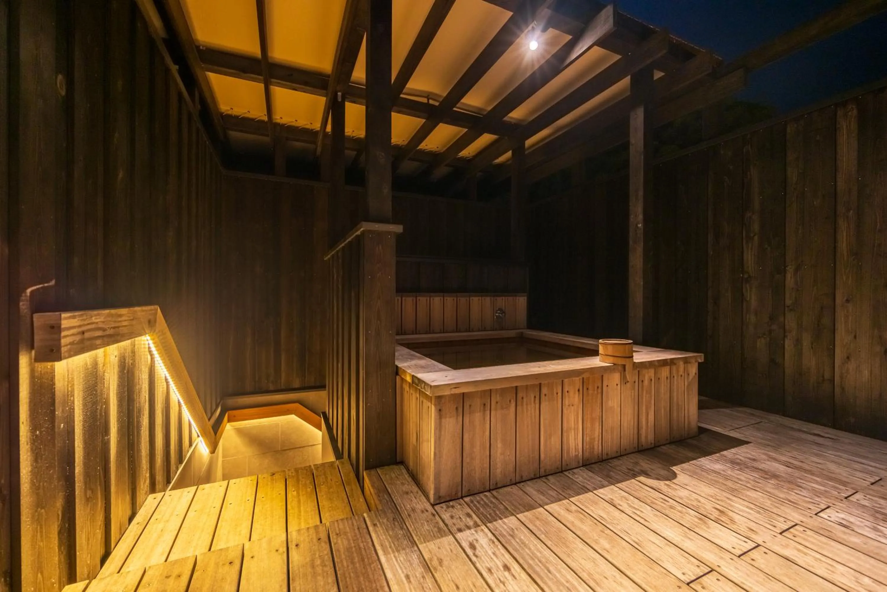 Open Air Bath in Hotel Zagakukan