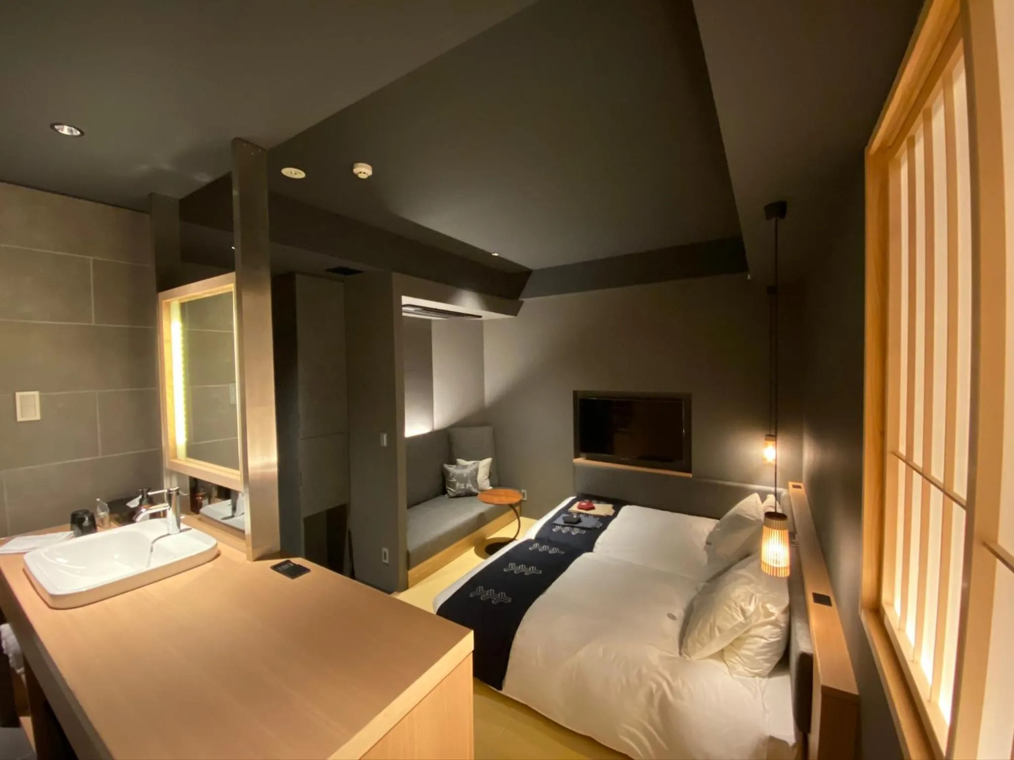 TV and multimedia, Bed in Hotel Zagakukan