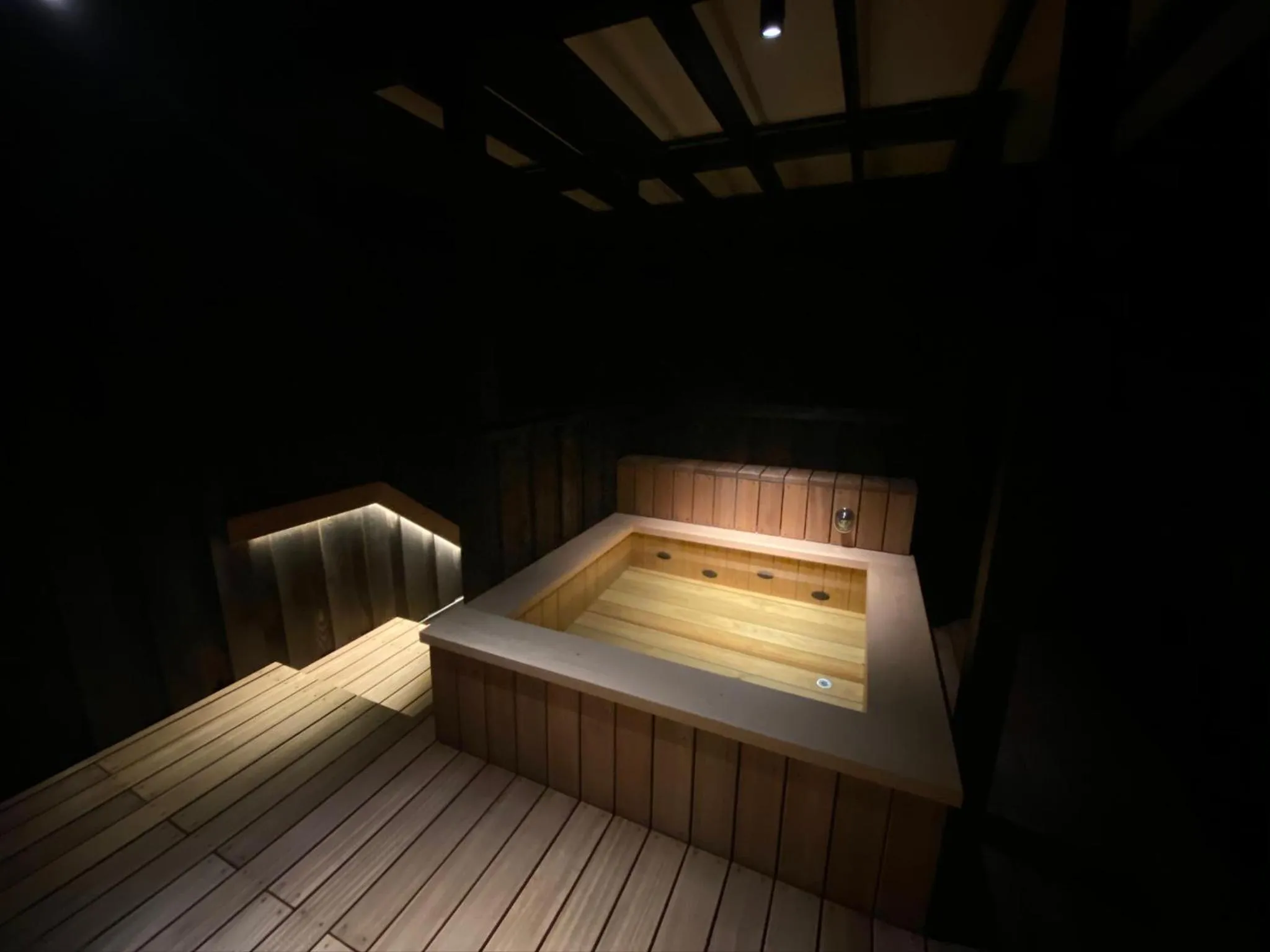 Open Air Bath in Hotel Zagakukan