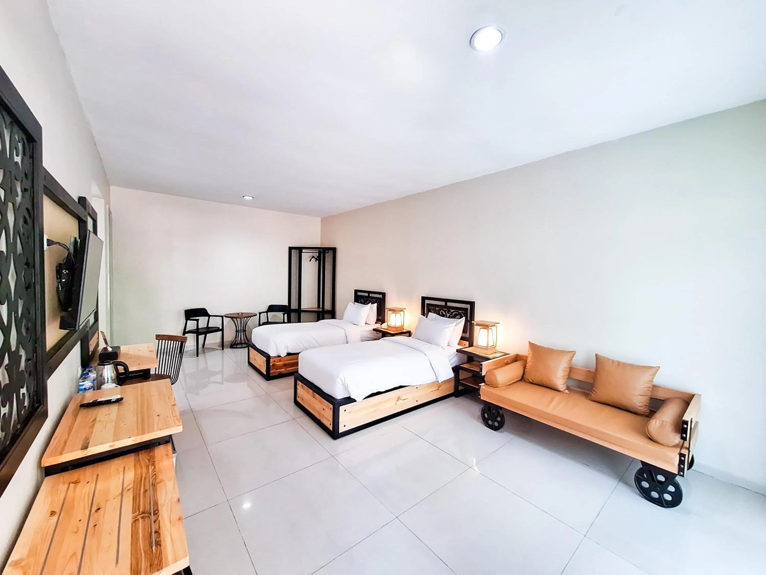 Bed in Hotel New Puri Garden