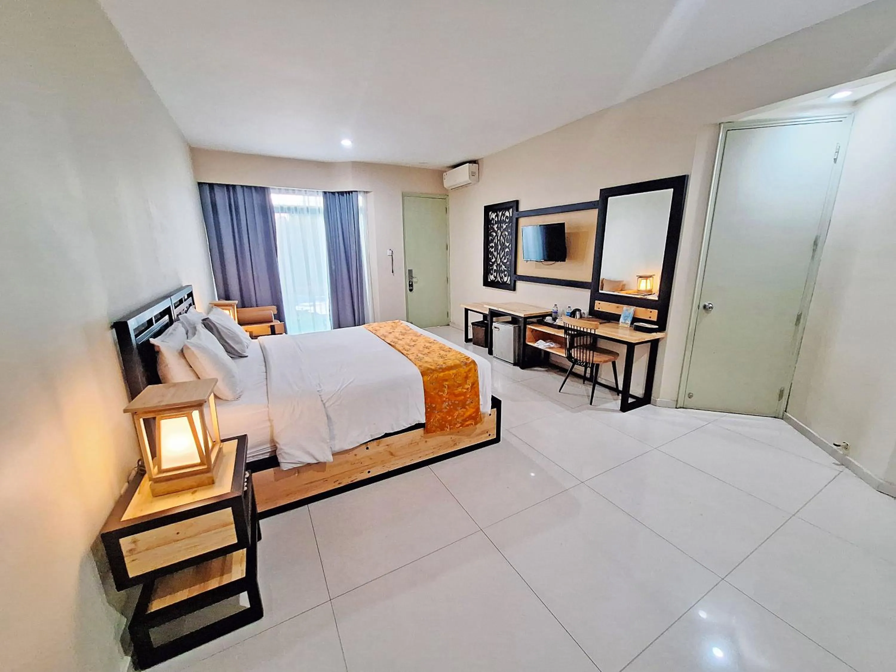 Bed in Hotel New Puri Garden