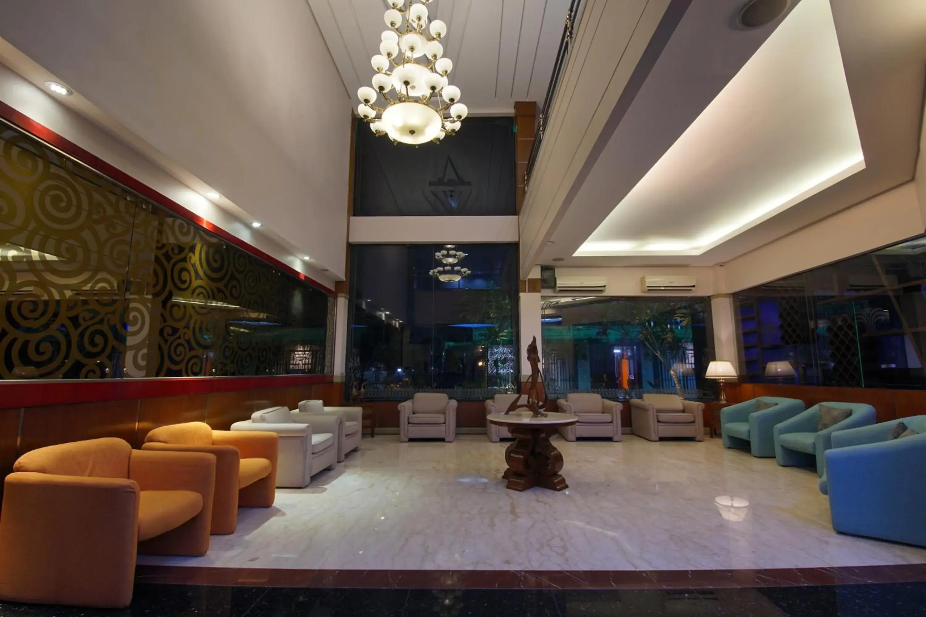 Lobby or reception, Lounge/Bar in Hotel Puri Garden