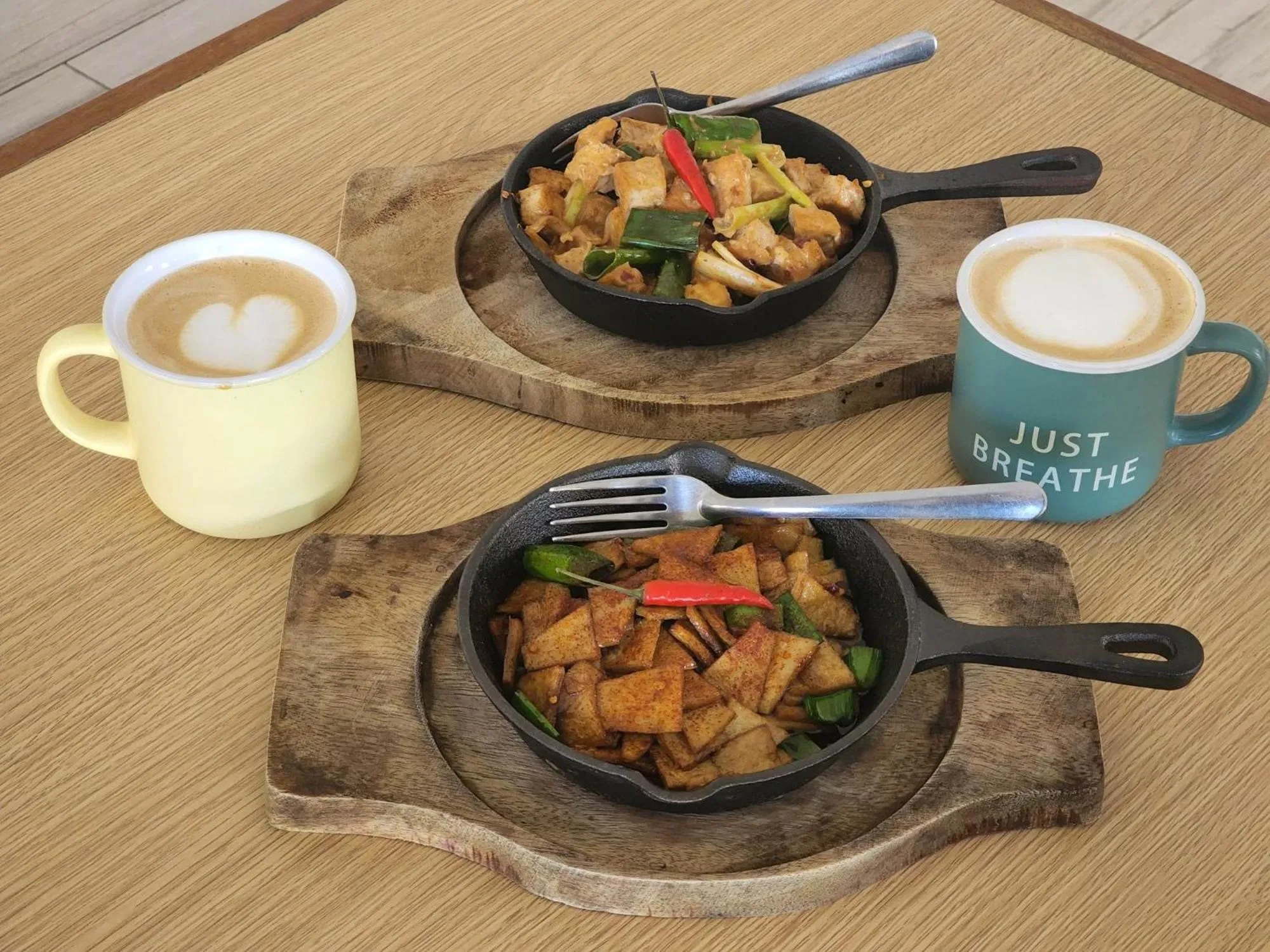 Restaurant/places to eat in Casa De Española Hotel and Resort