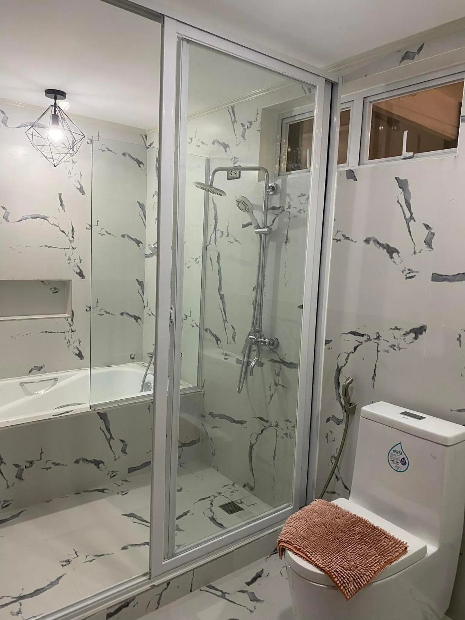 Shower in Casa De Española Hotel and Resort