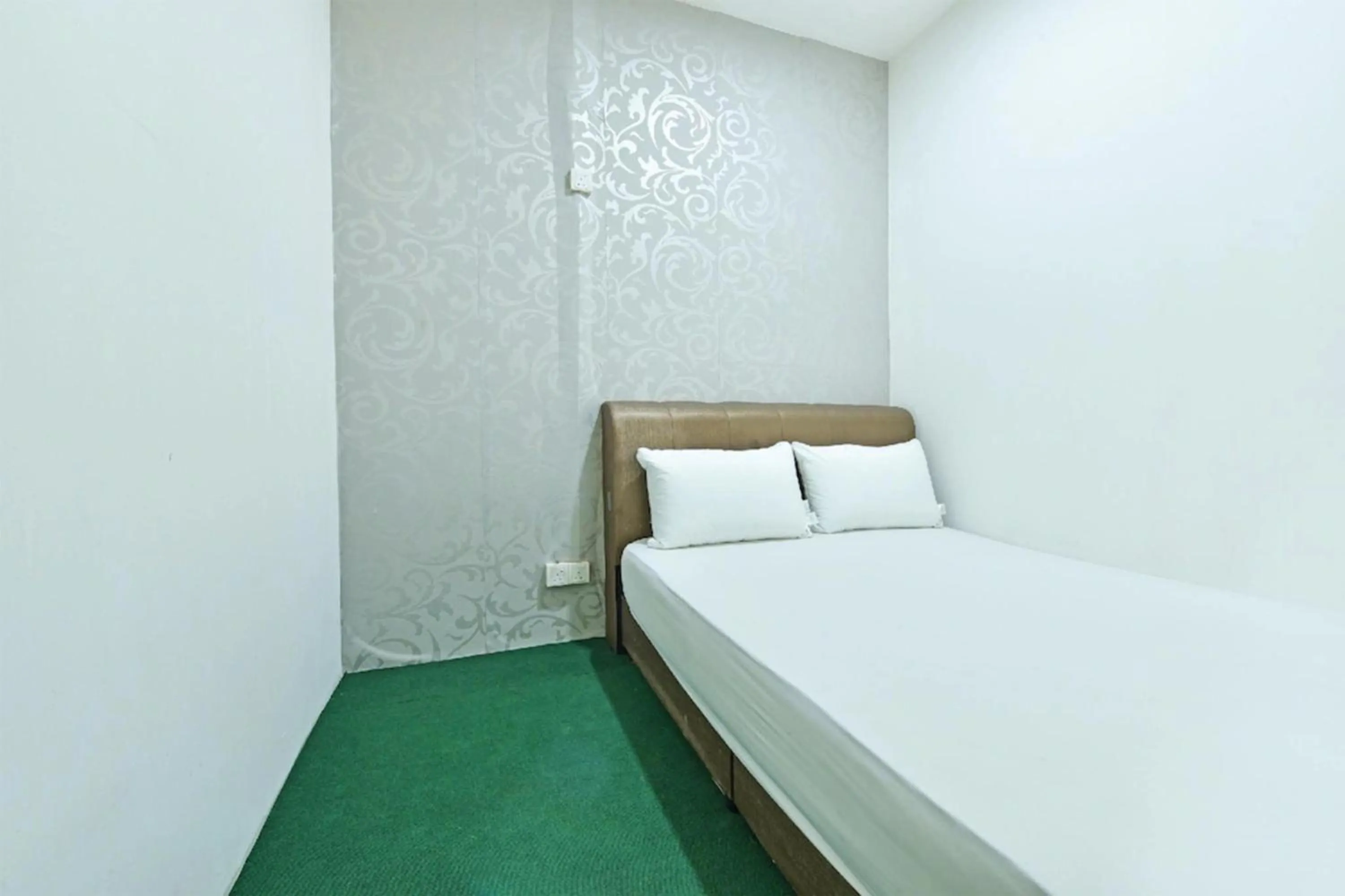 Bedroom, Bed in Hotel O Senja Hostel Chinatown