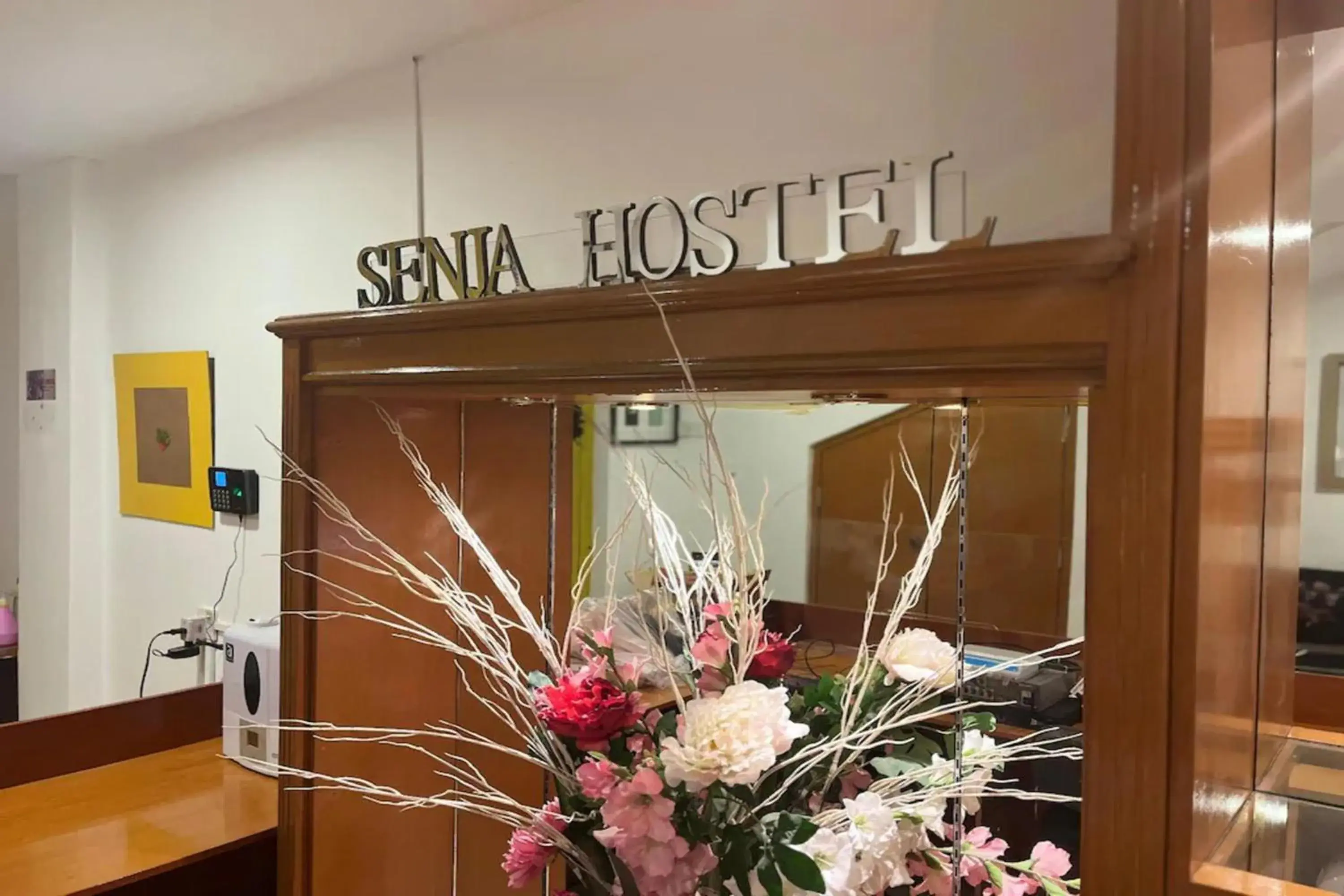 Area and facilities in Hotel O Senja Hostel Chinatown Area and facilities in Hotel O Senja Hostel Chinatown