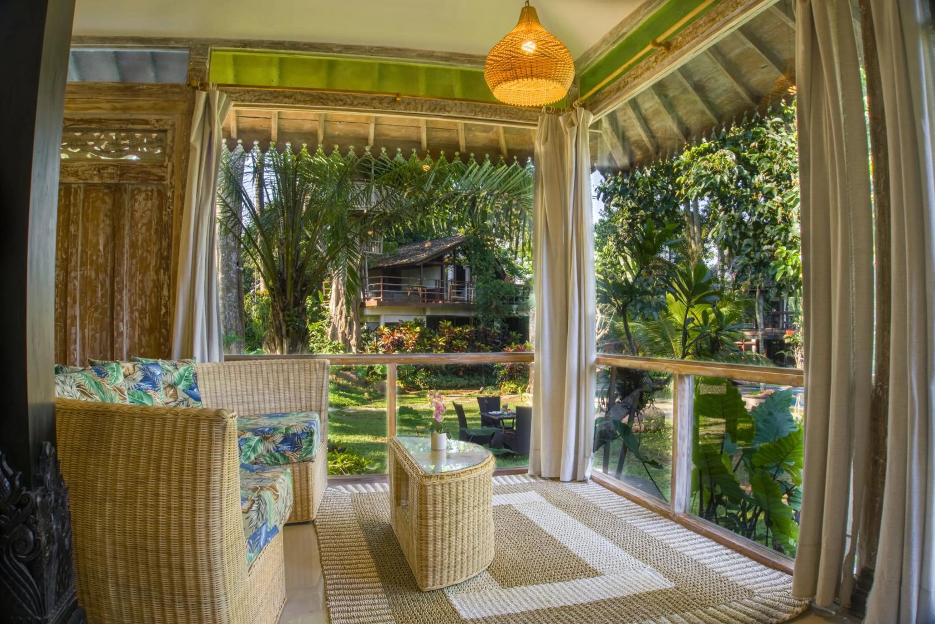 Green Tree House Villa Ubud