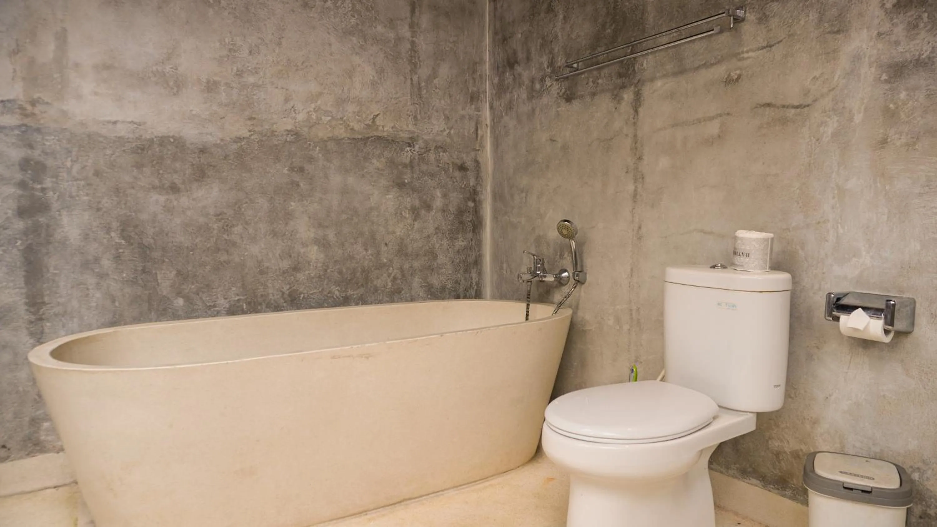 Bathroom in Green Tree House Villa Ubud