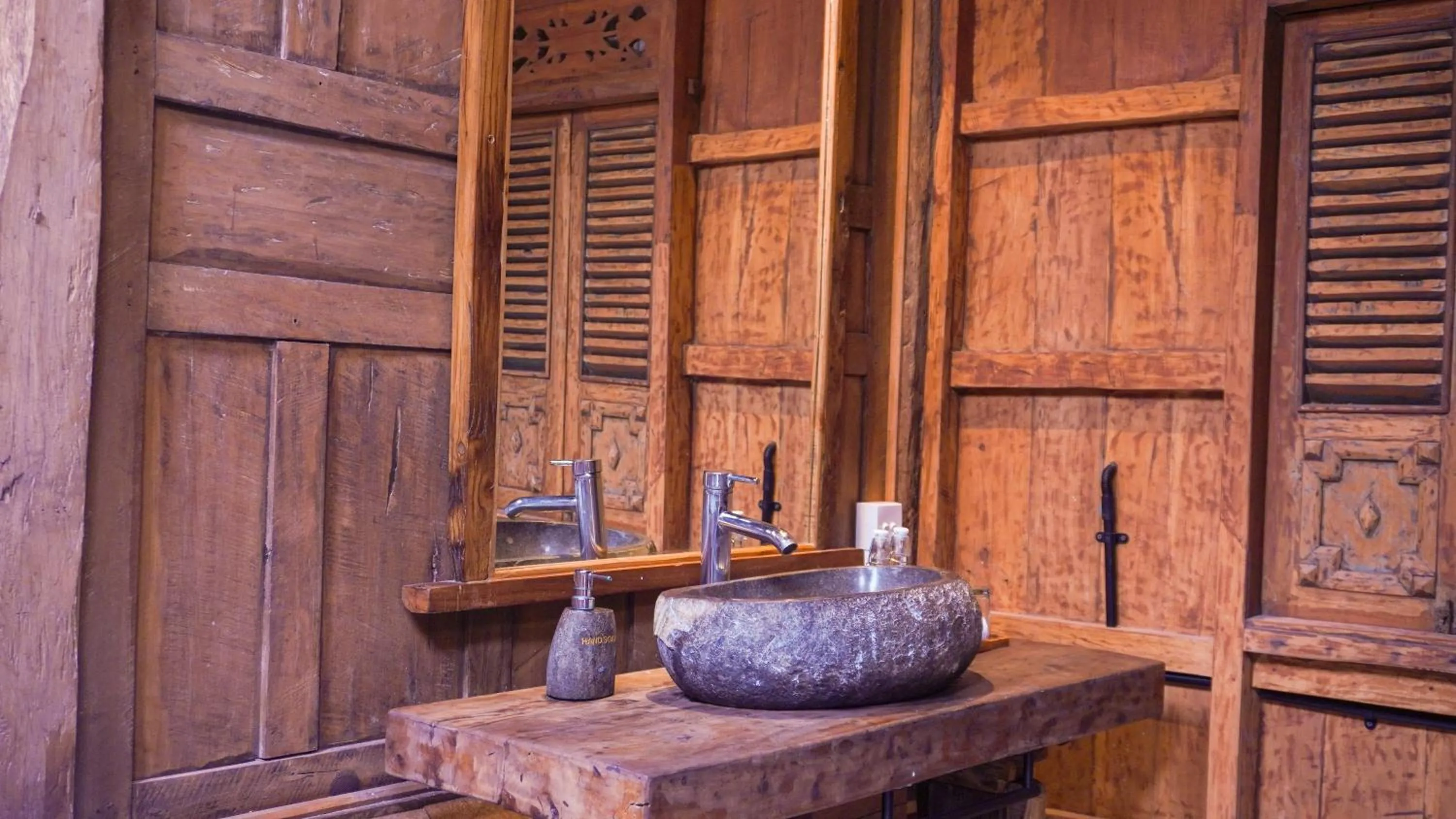 Bathroom in Green Tree House Villa Ubud