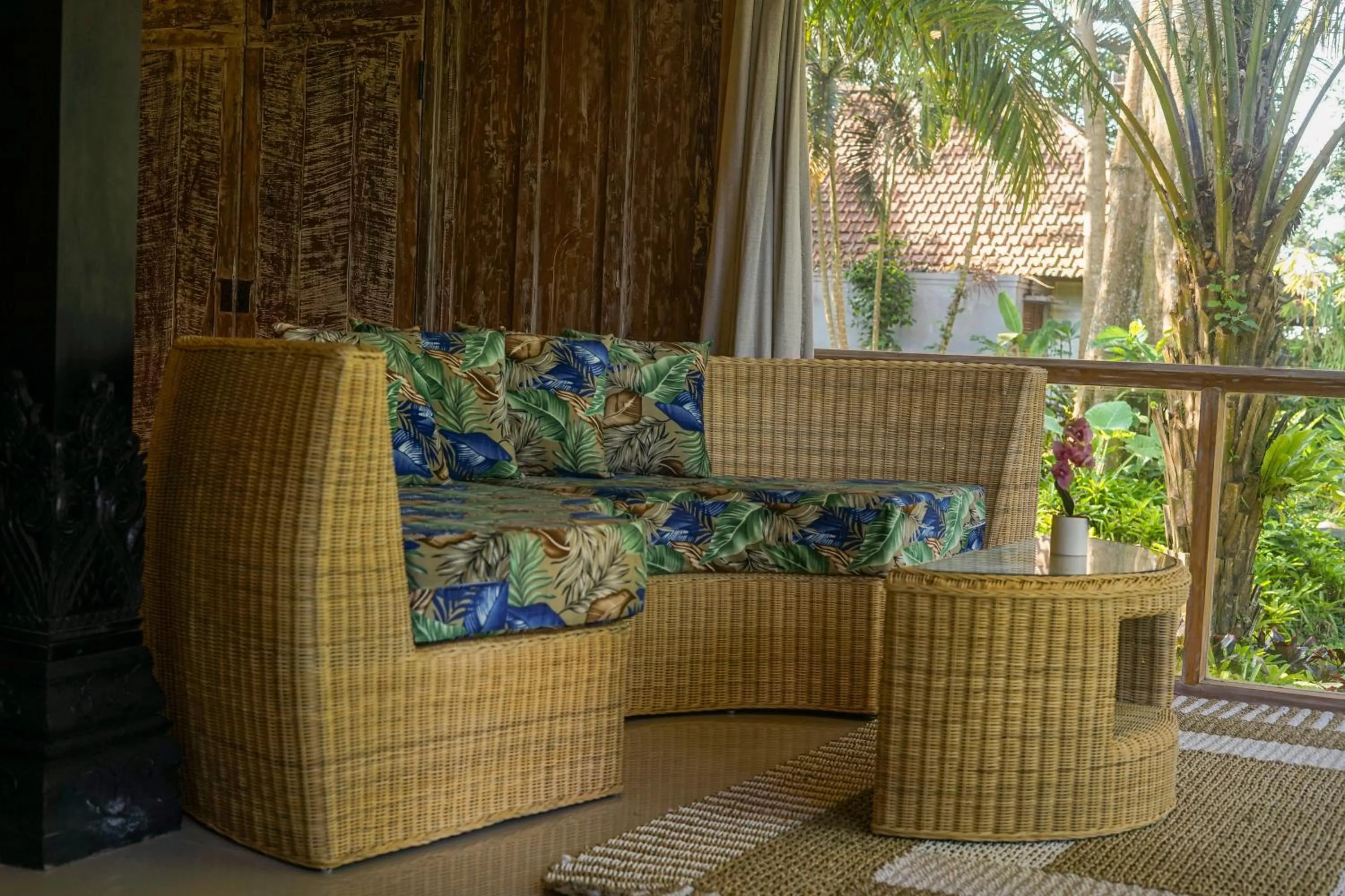 Seating area in Green Tree House Villa Ubud