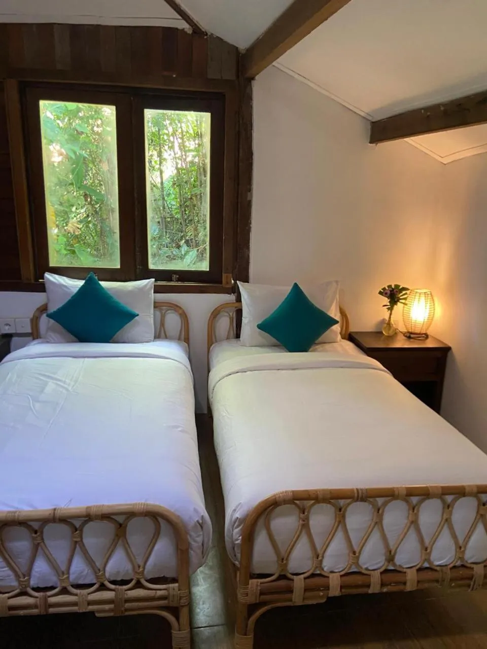 Bedroom, Bed in Green Tree House Villa Ubud