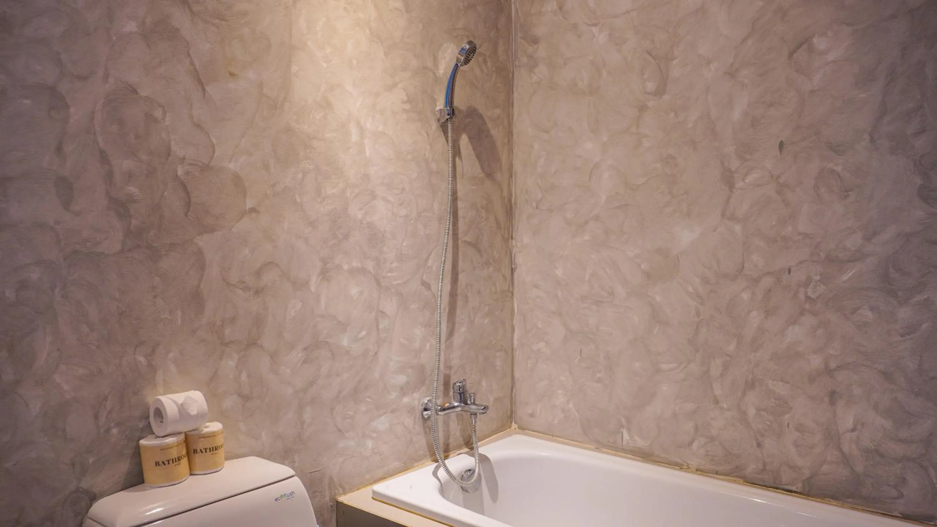 Bathroom in Green Tree House Villa Ubud