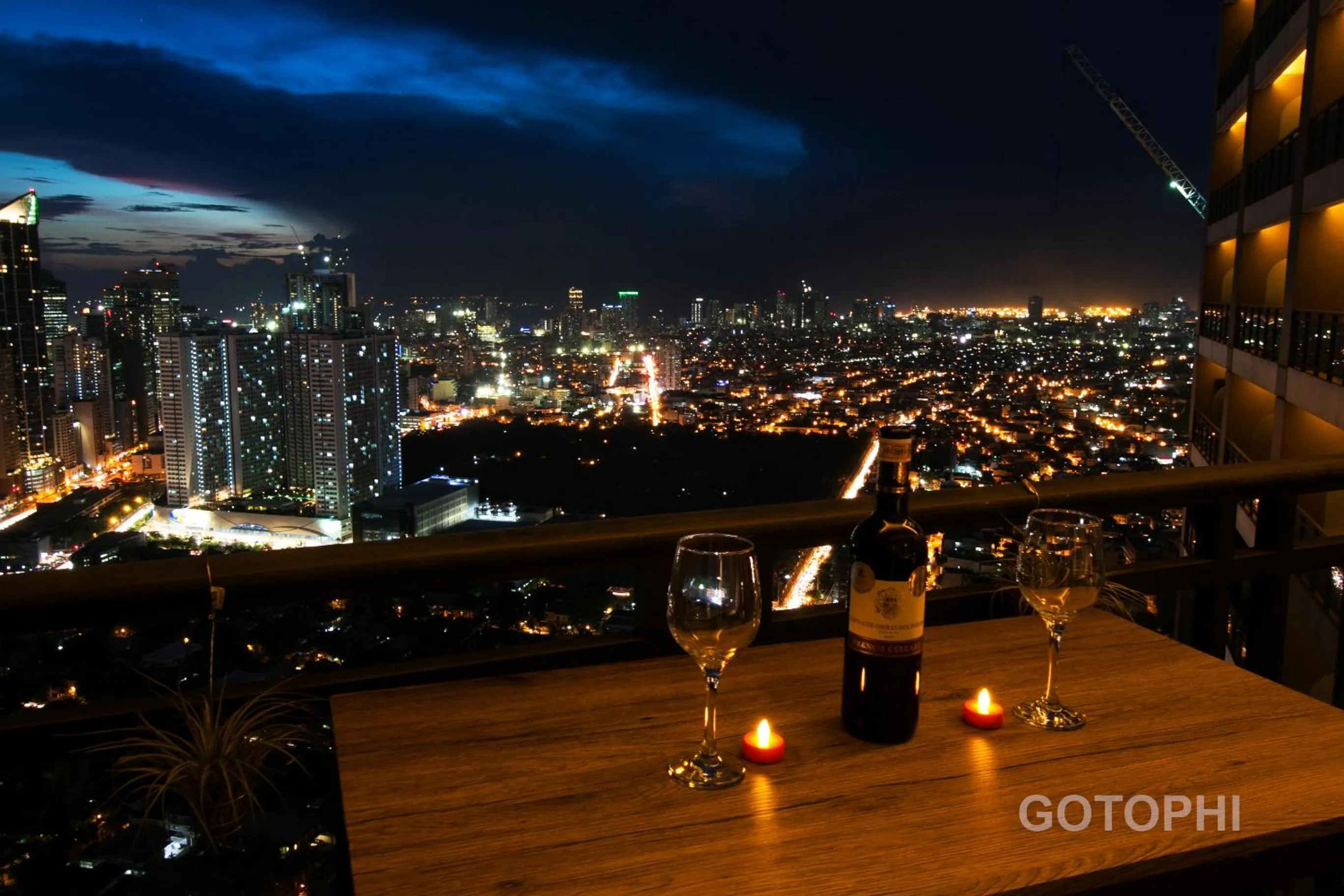 Night in The Gramercy Residences