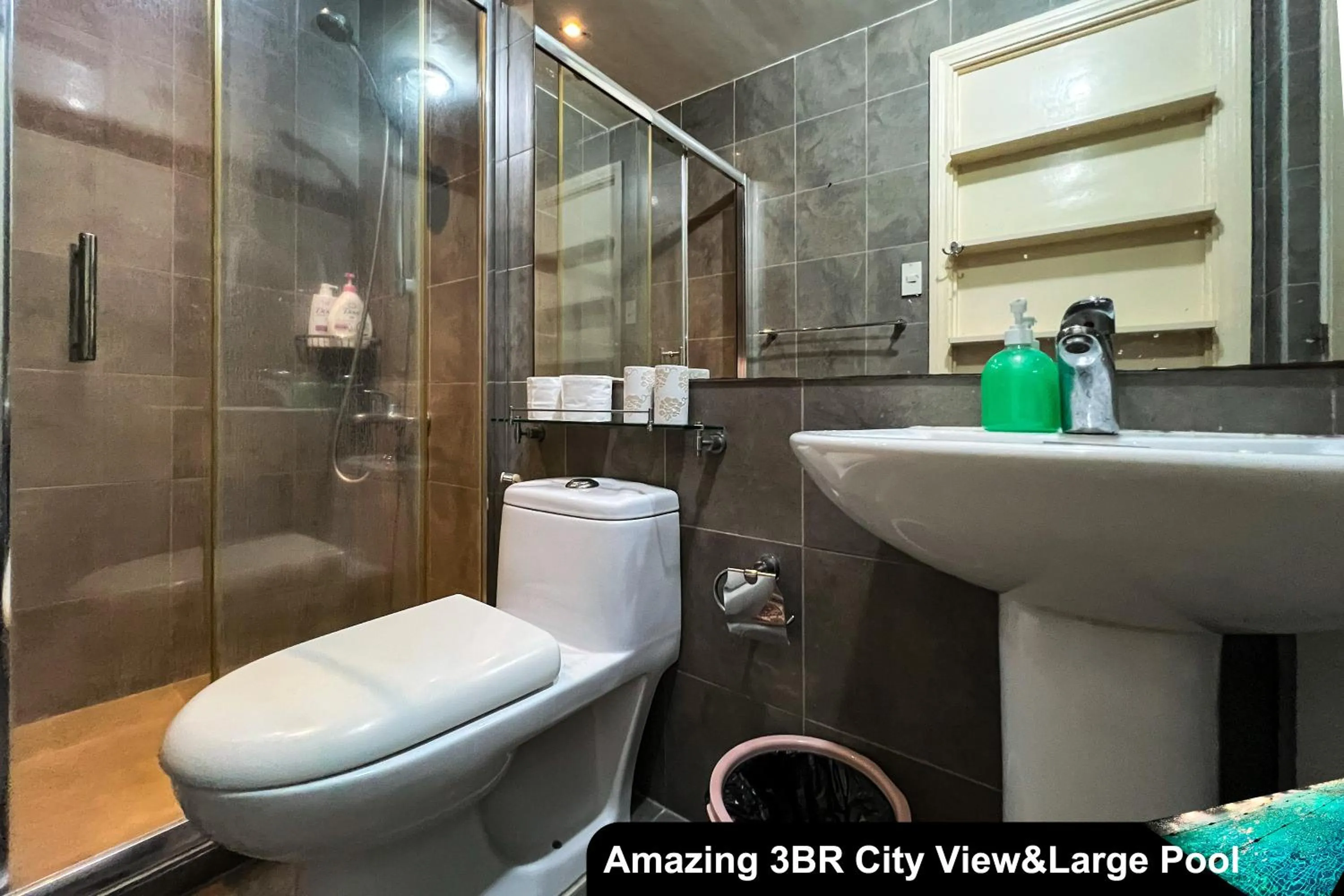 Shower in The Gramercy Residences