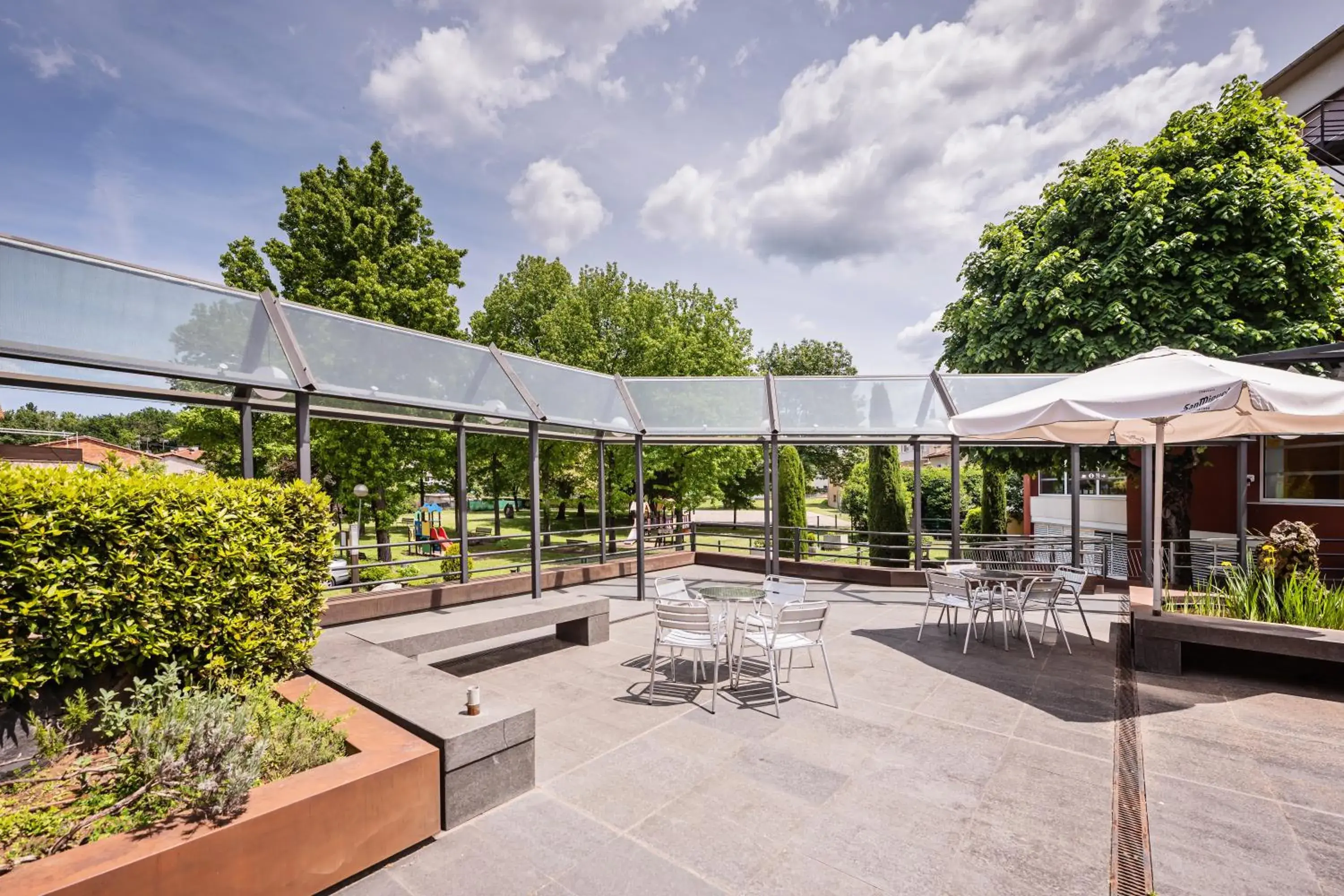 Property building in Hotel La Perla D'Olot Property building in Hotel La Perla D'Olot