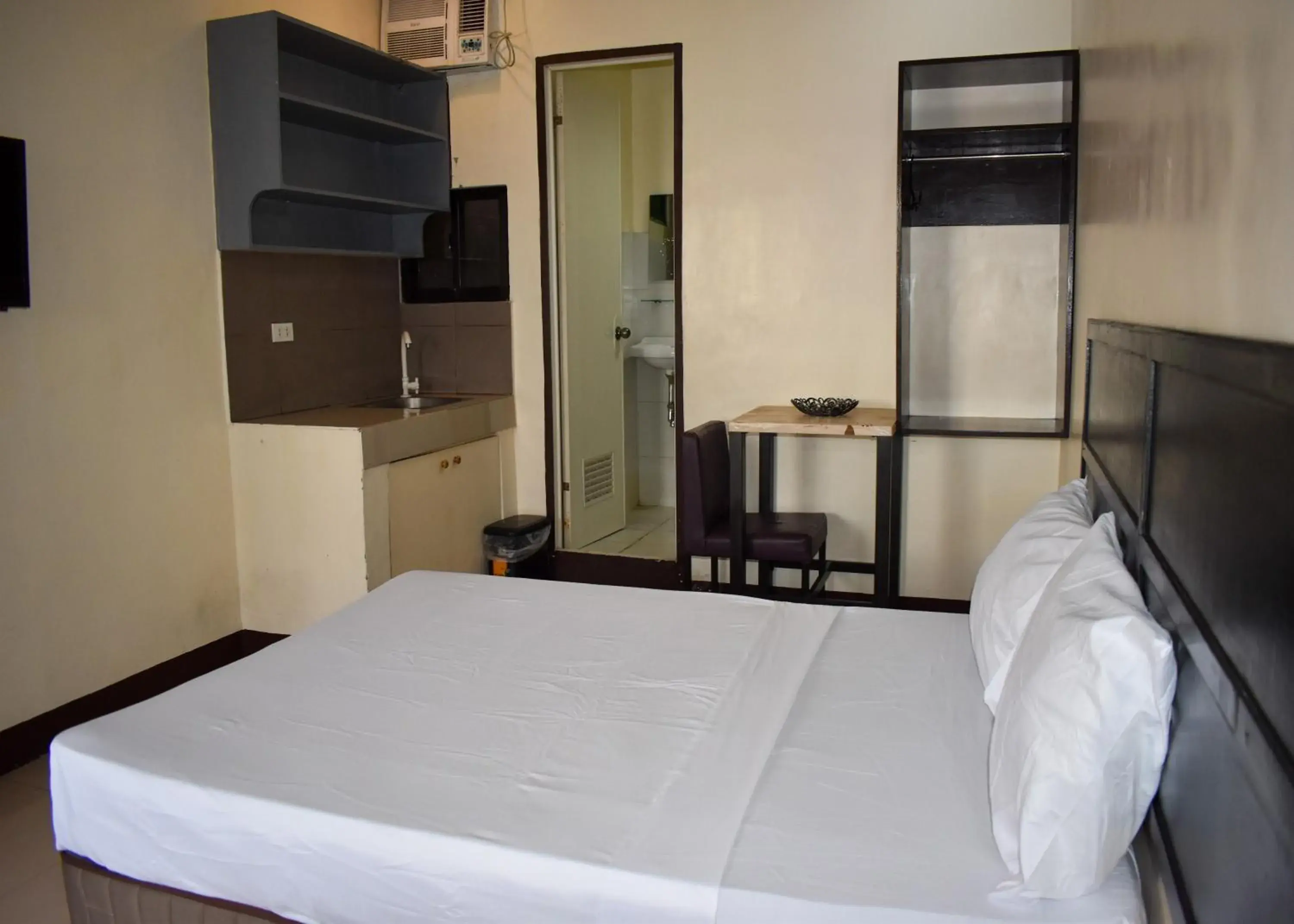 Bed in 1812 VC Lodge Bed in 1812 VC Lodge