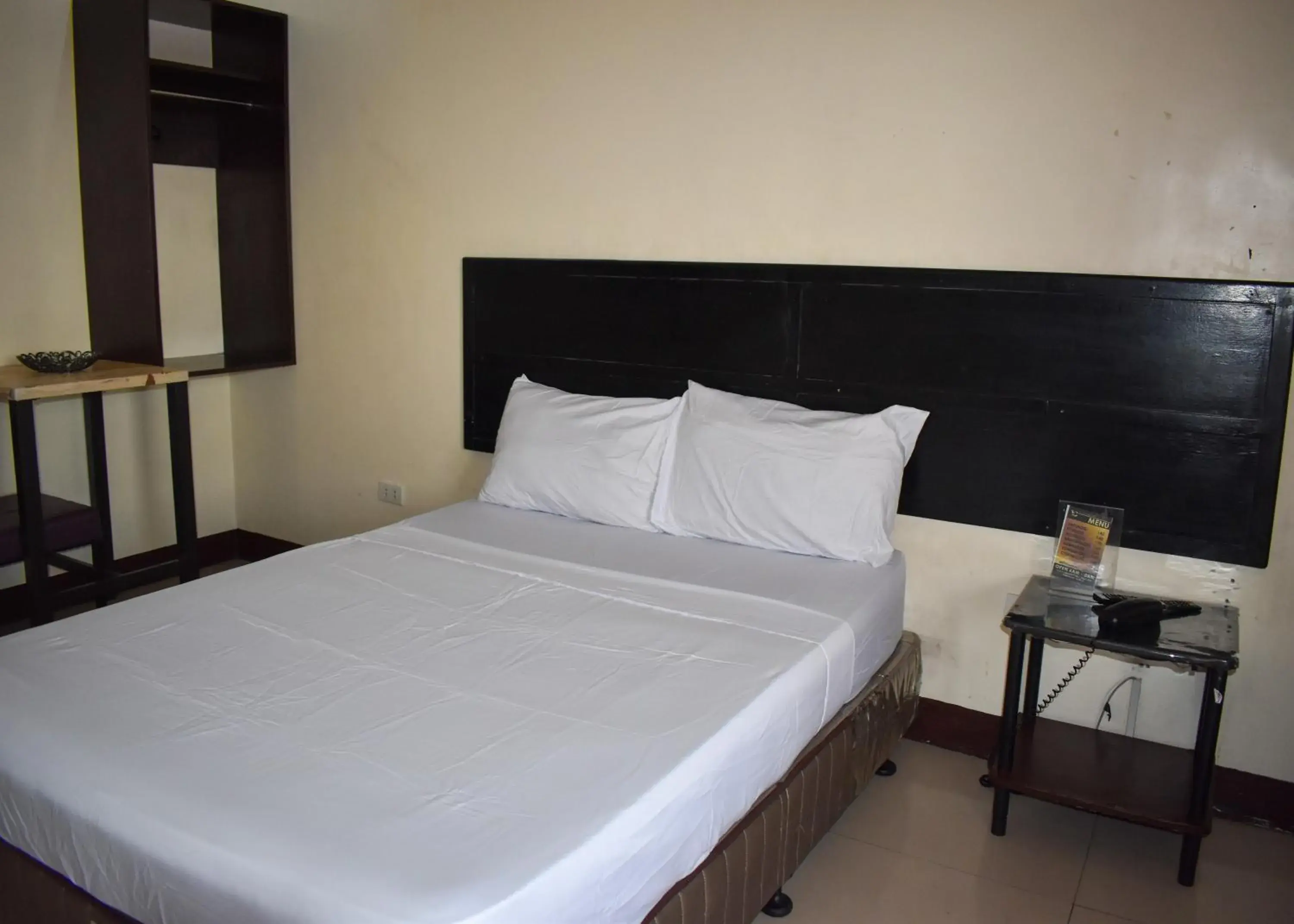 Bed in 1812 VC Lodge Bed in 1812 VC Lodge