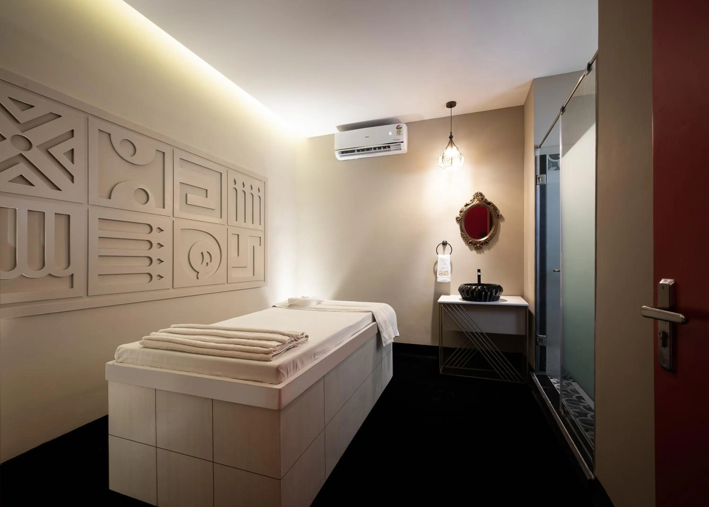 Spa and wellness centre/facilities in Hotel Sonar Bangla Mayapur