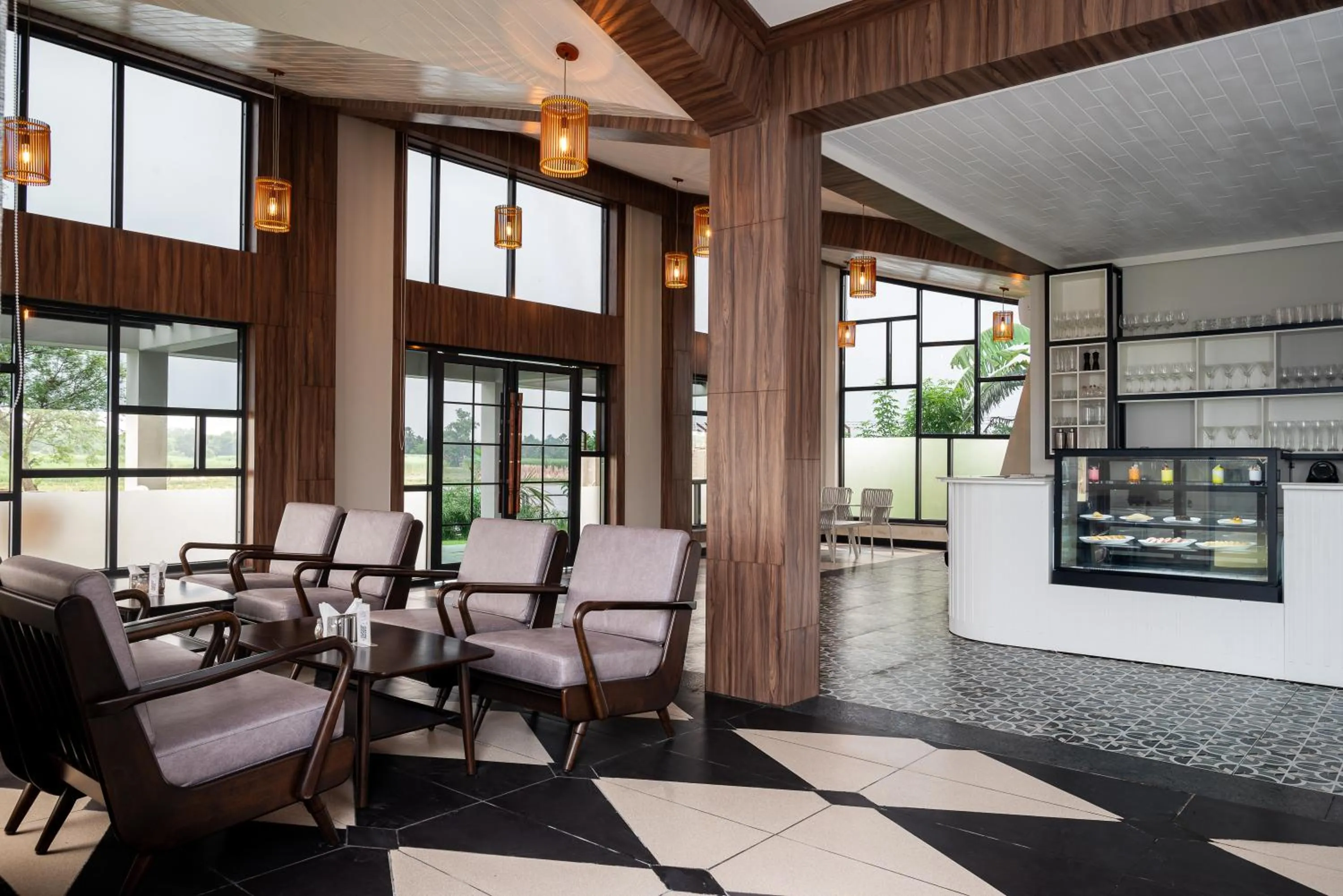 Restaurant/places to eat in Hotel Sonar Bangla Mayapur