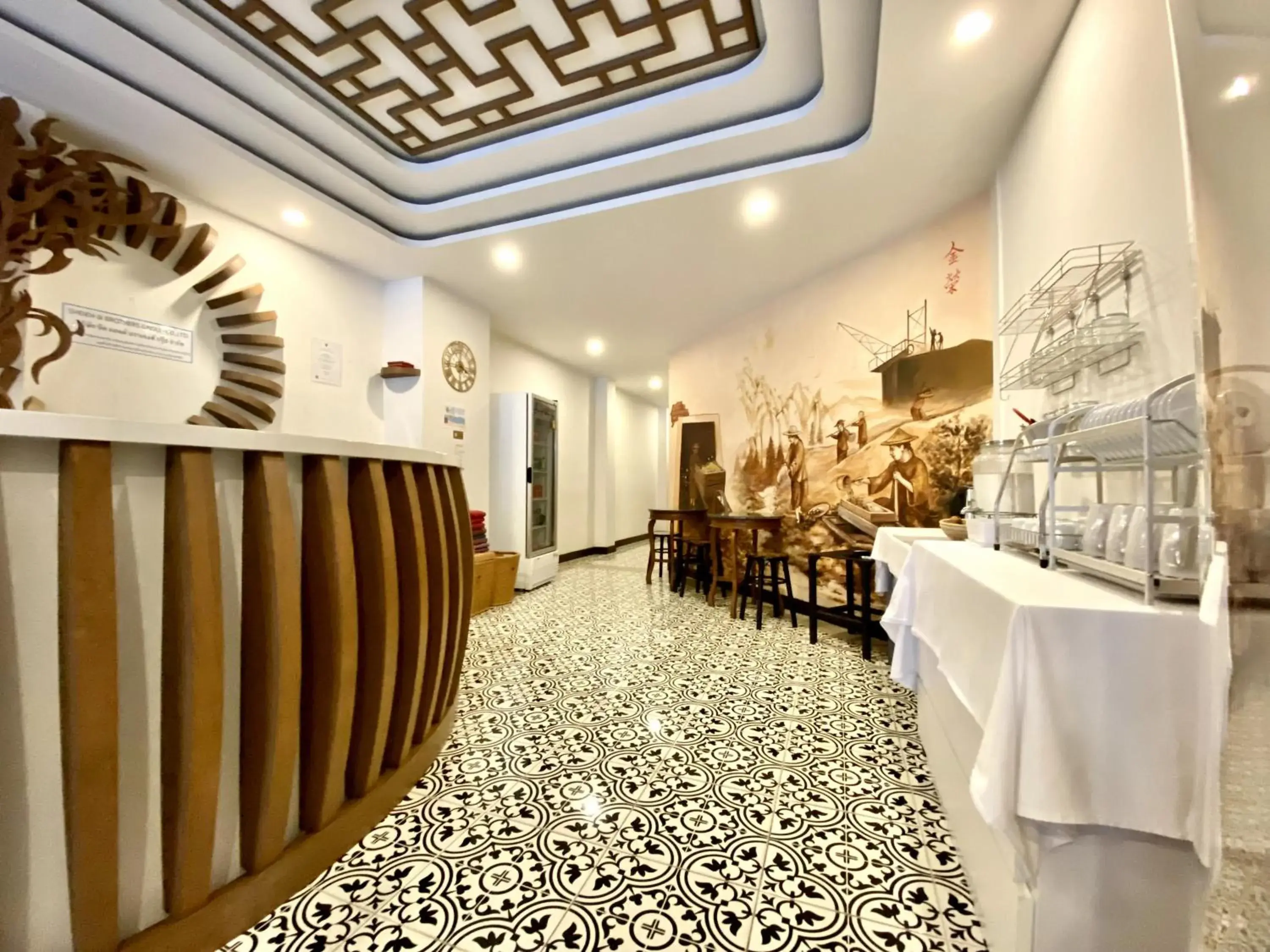 Lobby or reception in Sunray Beach Hotel Patong Lobby or reception in Sunray Beach Hotel Patong