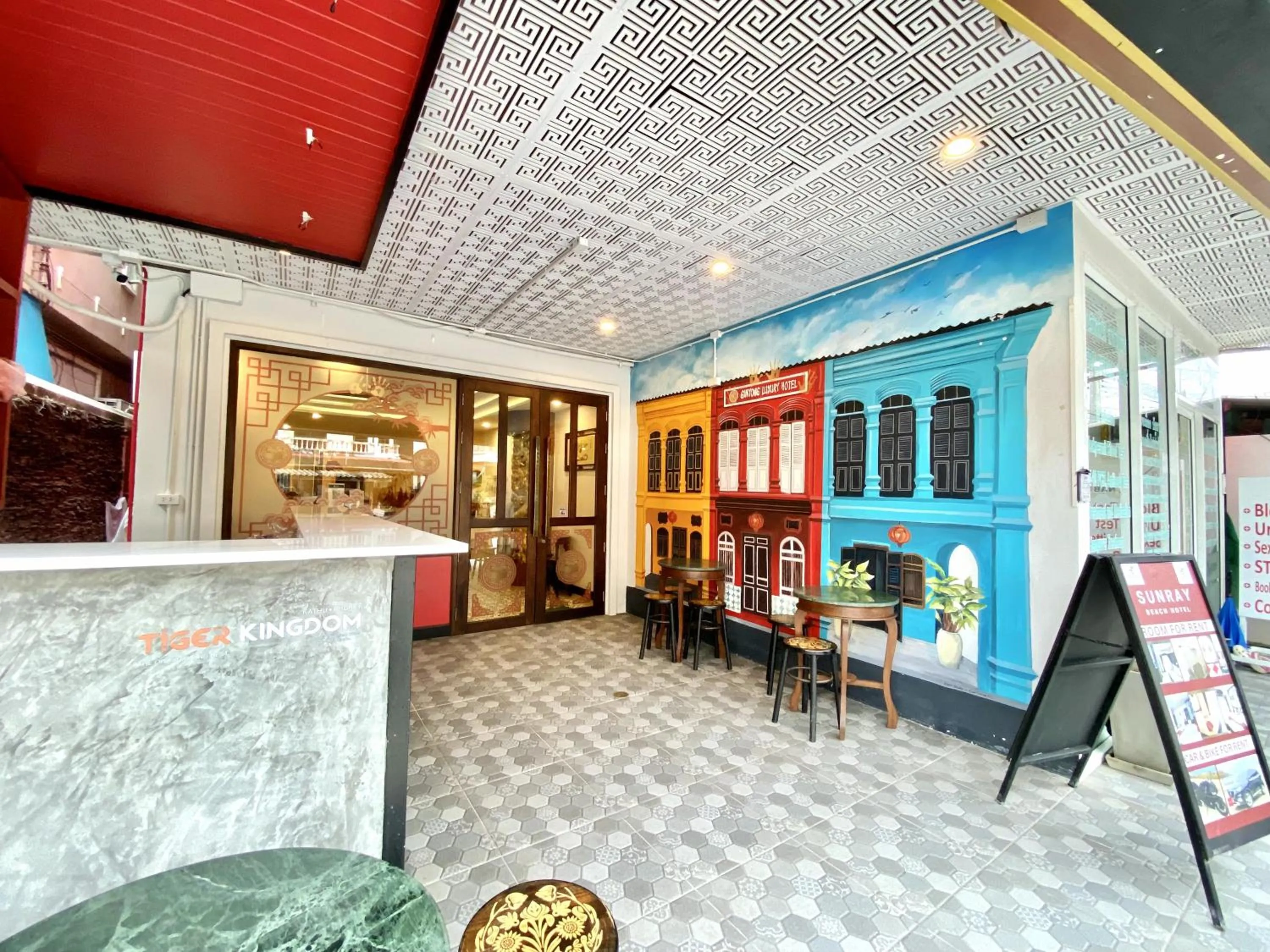 Property building in Sunray Beach Hotel Patong